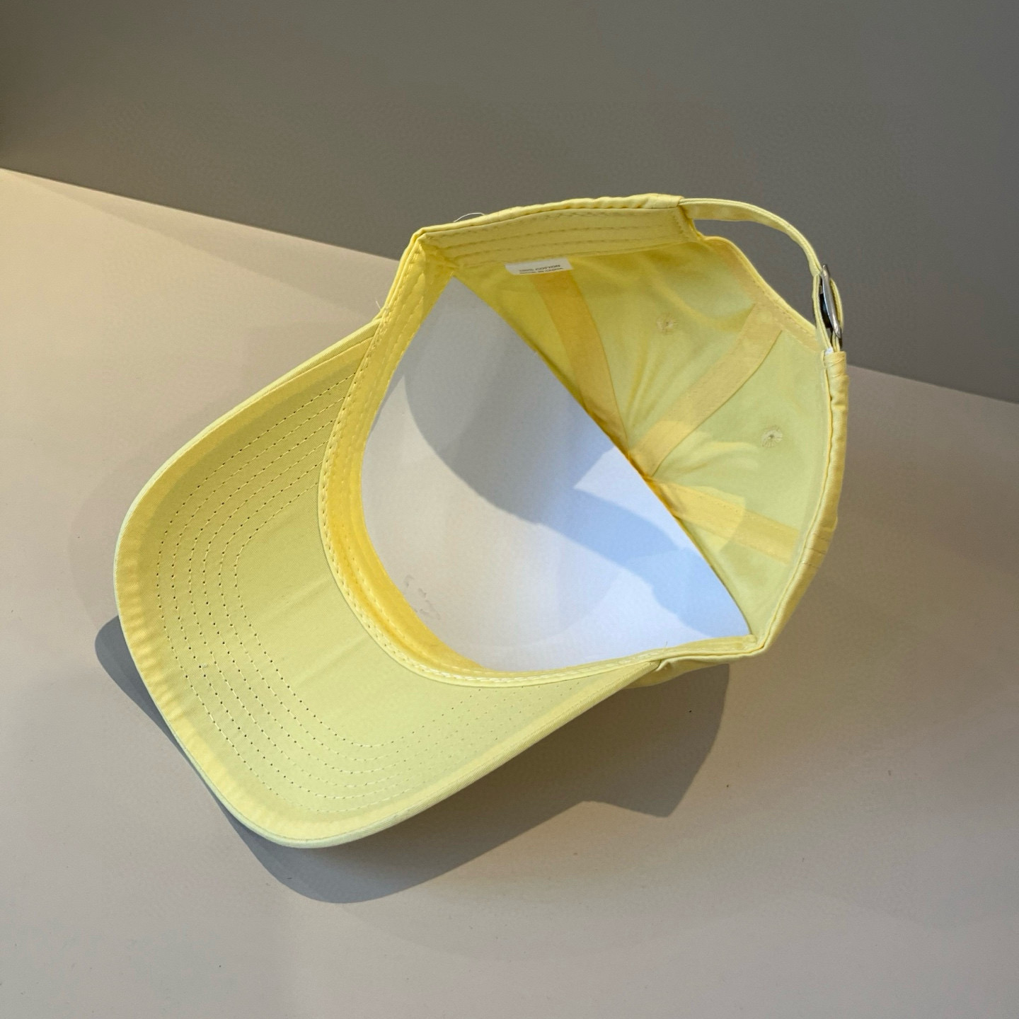 【CELINE赛琳】新款经典休闲潮流款 棒球帽🧢日韩风格，随便搭配都超好看！出门旅游，绝对要入手的一款