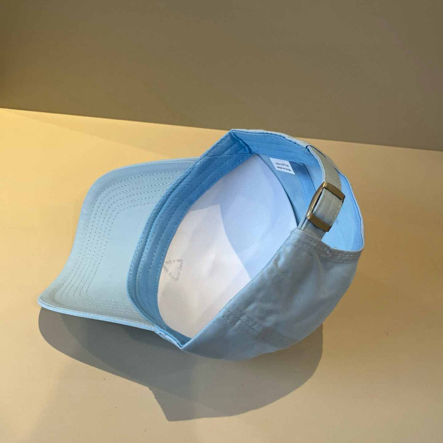 【CELINE赛琳】新款经典休闲潮流款 棒球帽🧢日韩风格，随便搭配都超好看！出门旅游，绝对要入手的一款