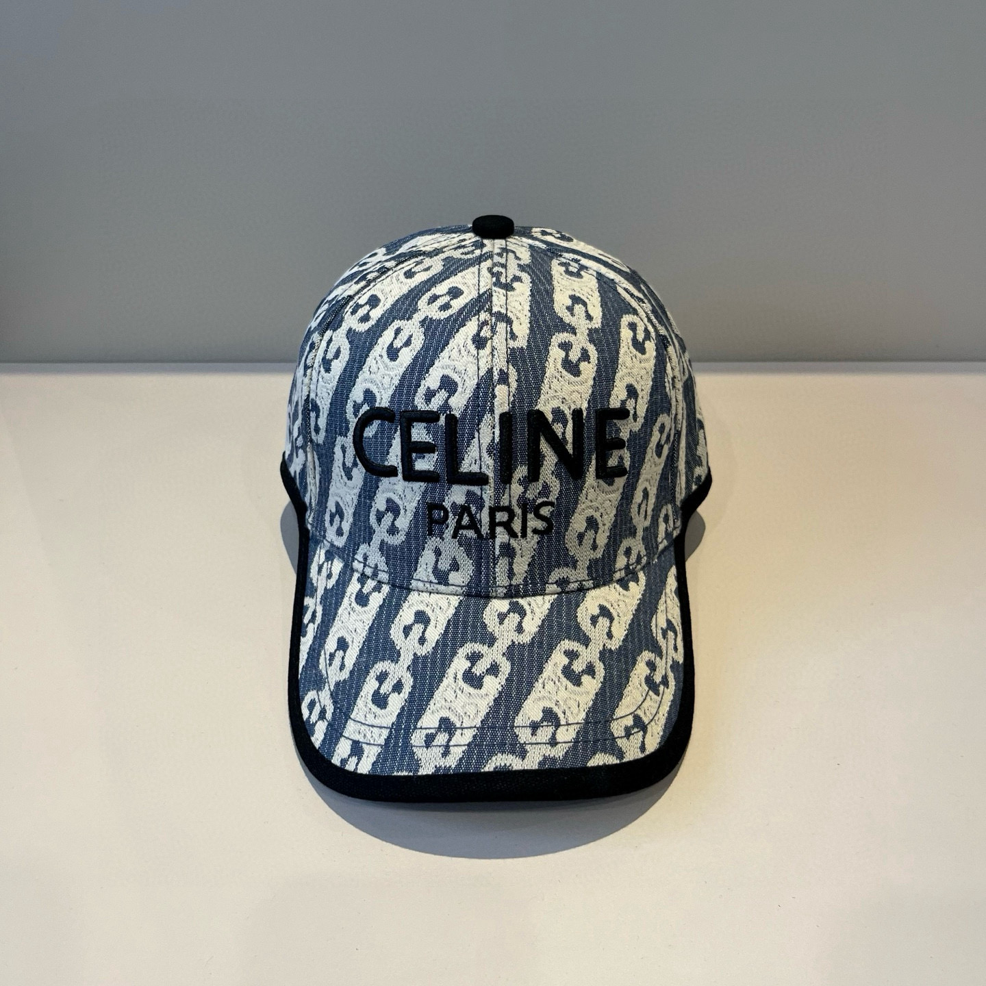 【CELINE赛琳】新款经典休闲潮流款 棒球帽🧢日韩风格，随便搭配都超好看！出门旅游，绝对要入手的一款