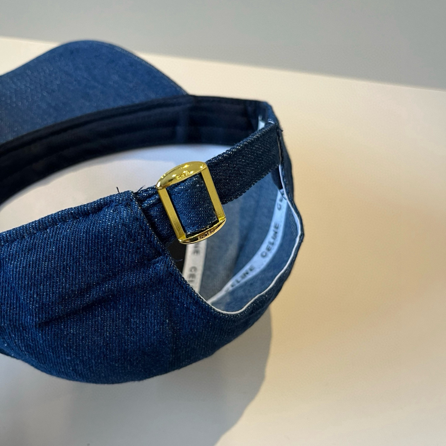 【CELINE赛琳】新款经典休闲潮流款 棒球帽🧢日韩风格，随便搭配都超好看！出门旅游，绝对要入手的一款