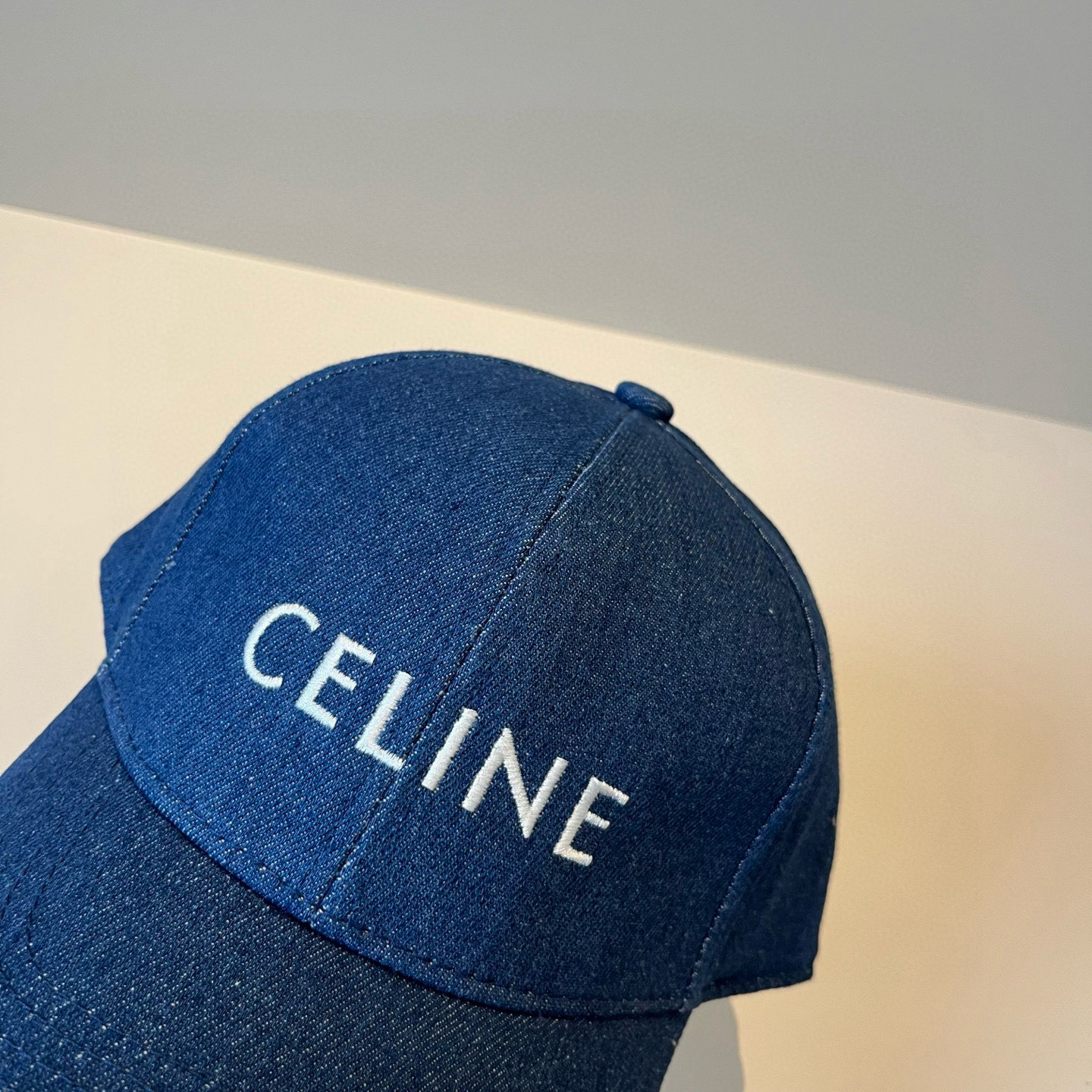 【CELINE赛琳】新款经典休闲潮流款 棒球帽🧢日韩风格，随便搭配都超好看！出门旅游，绝对要入手的一款