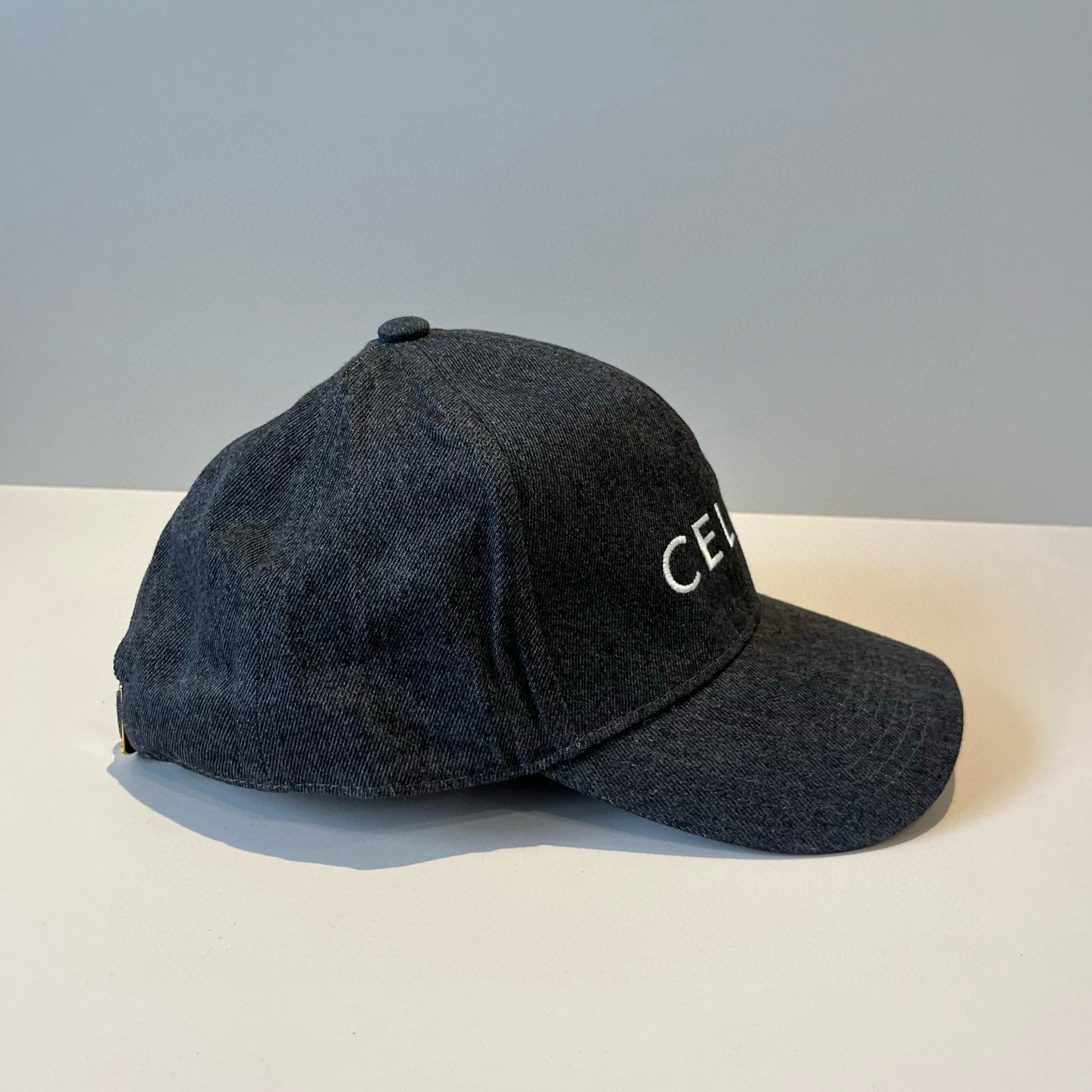 【CELINE赛琳】新款经典休闲潮流款 棒球帽🧢日韩风格，随便搭配都超好看！出门旅游，绝对要入手的一款