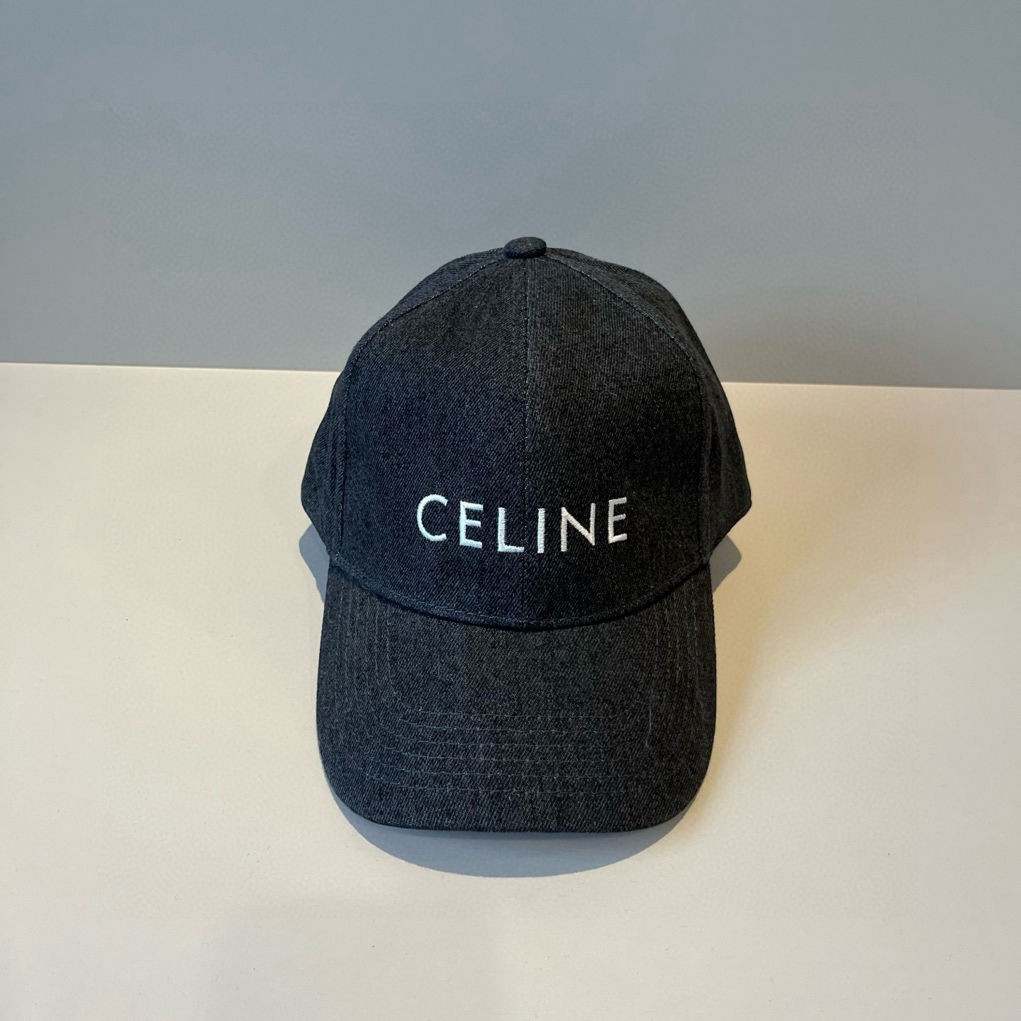 【CELINE赛琳】新款经典休闲潮流款 棒球帽🧢日韩风格，随便搭配都超好看！出门旅游，绝对要入手的一款