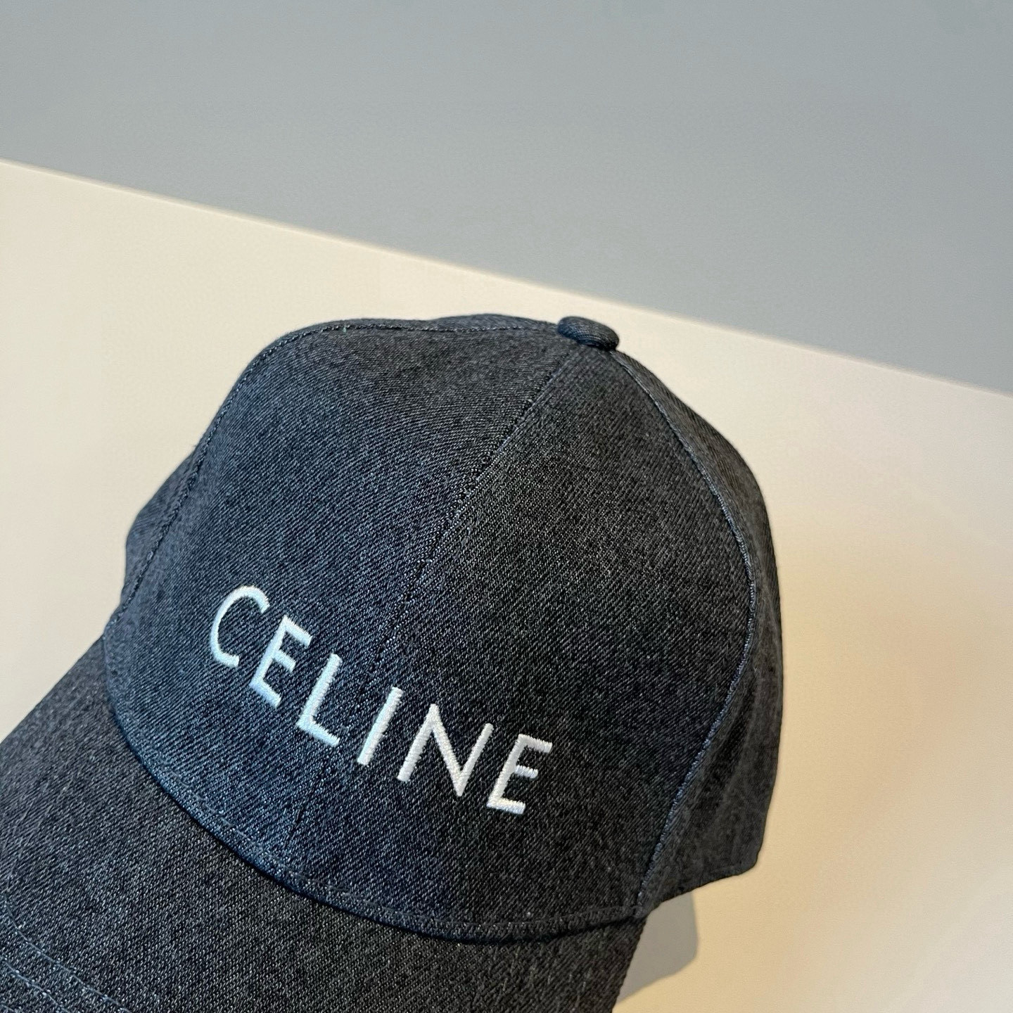 【CELINE赛琳】新款经典休闲潮流款 棒球帽🧢日韩风格，随便搭配都超好看！出门旅游，绝对要入手的一款