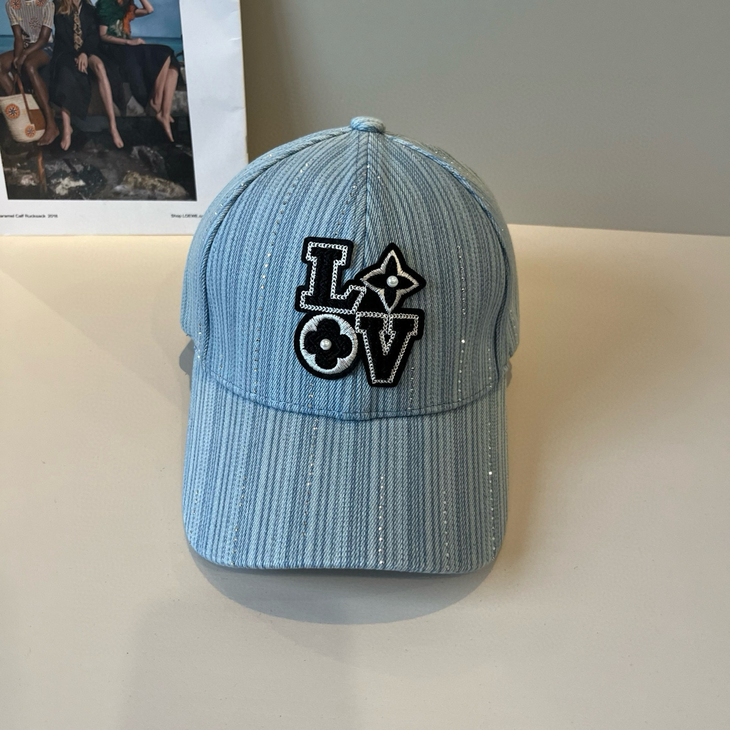 🧢路易威登棒球帽 LouisVuitton😍新款LV棒球帽，重工打造♥️高端大气，百搭款🤗男女通用！跑量