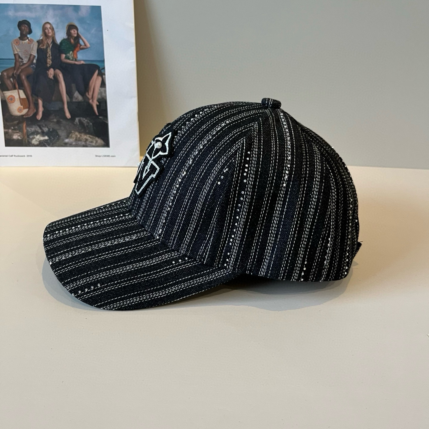 🧢路易威登棒球帽 LouisVuitton😍新款LV棒球帽，重工打造♥️高端大气，百搭款🤗男女通用！跑量