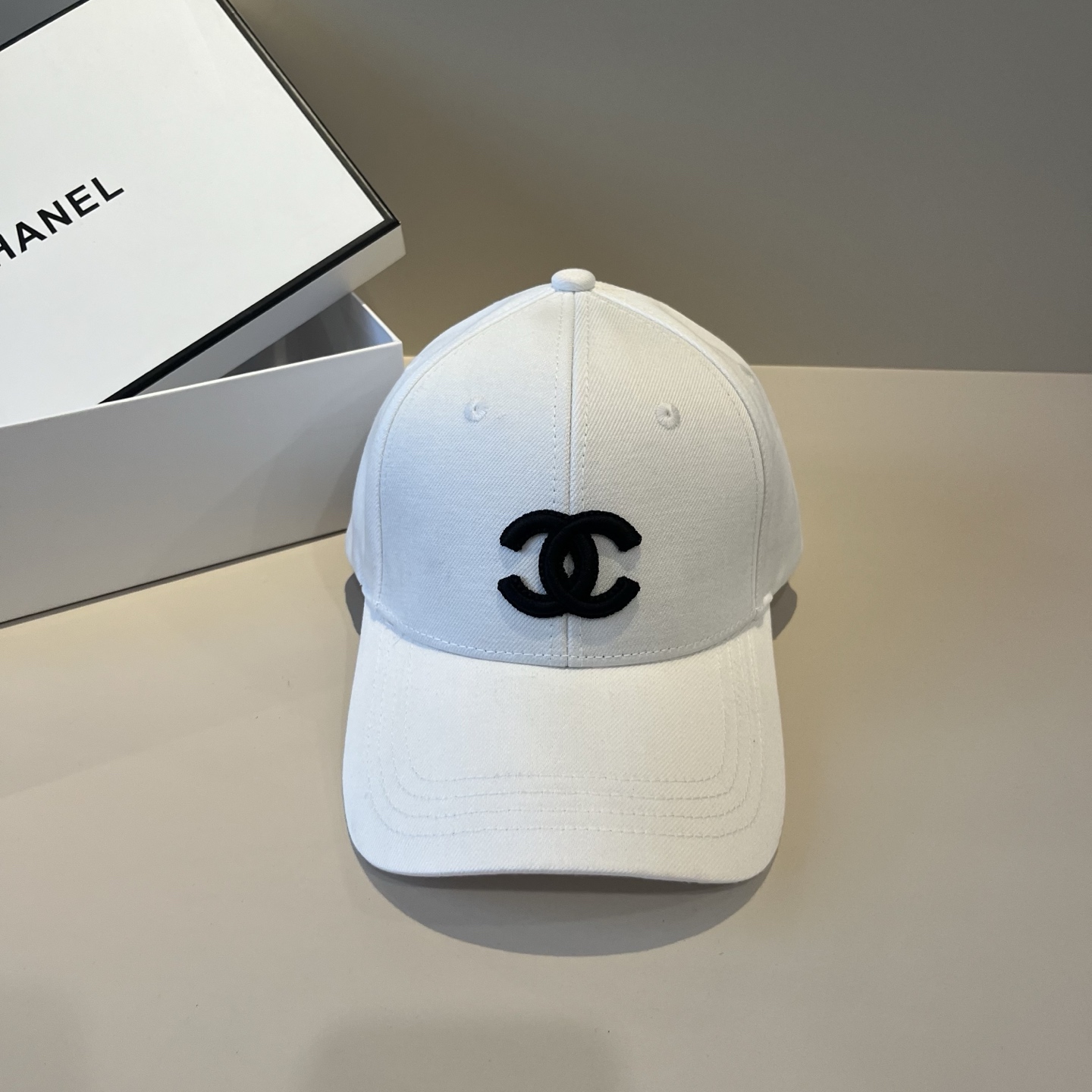 。香奈儿CHANEL 官方新品棒球帽，小香经典简约，时尚休闲设计 跑量新品
