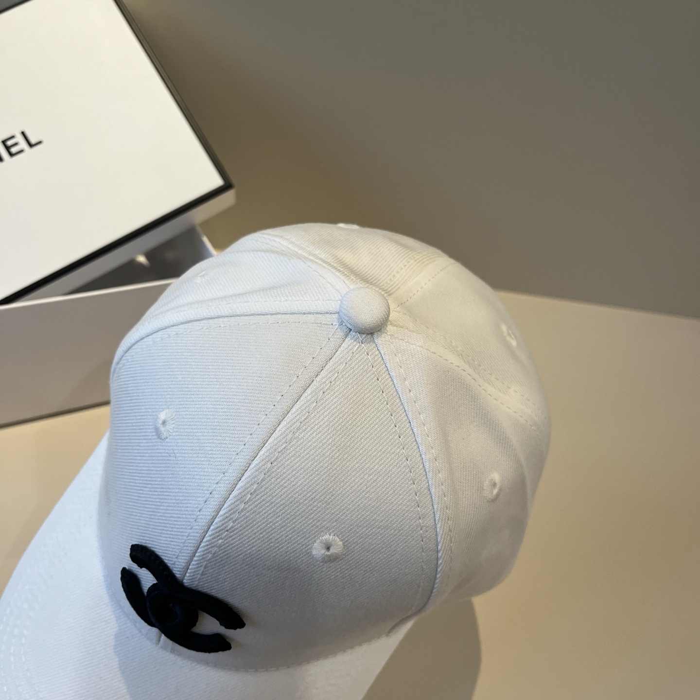 。香奈儿CHANEL 官方新品棒球帽，小香经典简约，时尚休闲设计 跑量新品