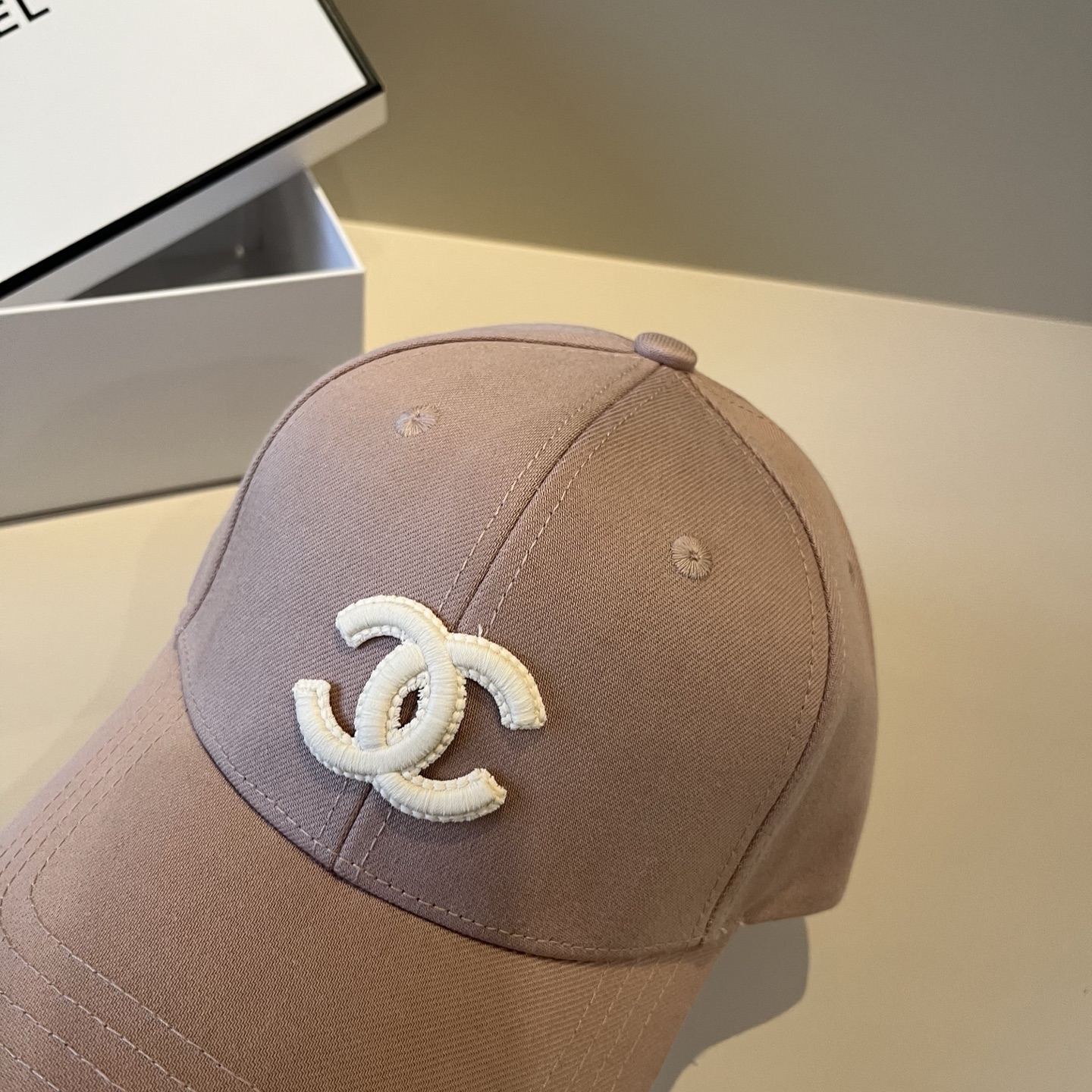 。香奈儿CHANEL 官方新品棒球帽，小香经典简约，时尚休闲设计 跑量新品