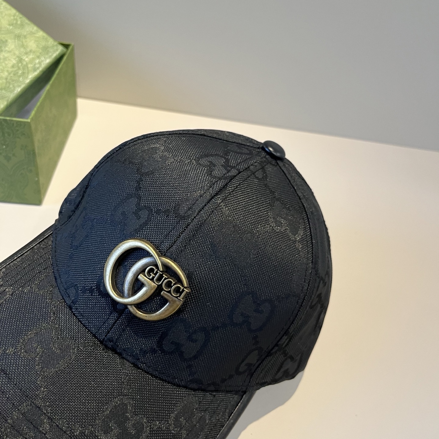  古奇棒球帽♥️GUCCI🧢官网新品，棒球帽，原单品质火爆来袭 。🎩 工艺非常精美 高档大气上档次！低调