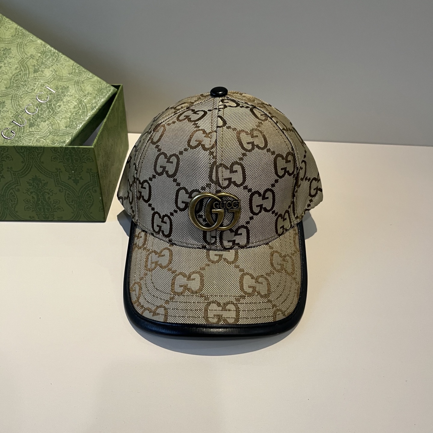  古奇棒球帽♥️GUCCI🧢官网新品，棒球帽，原单品质火爆来袭 。🎩 工艺非常精美 高档大气上档次！低调