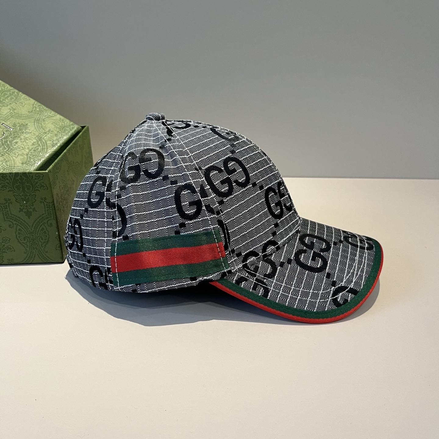  古奇棒球帽♥️GUCCI🧢官网新品，棒球帽，原单品质火爆来袭 。🎩 工艺非常精美 高档大气上档次！低调