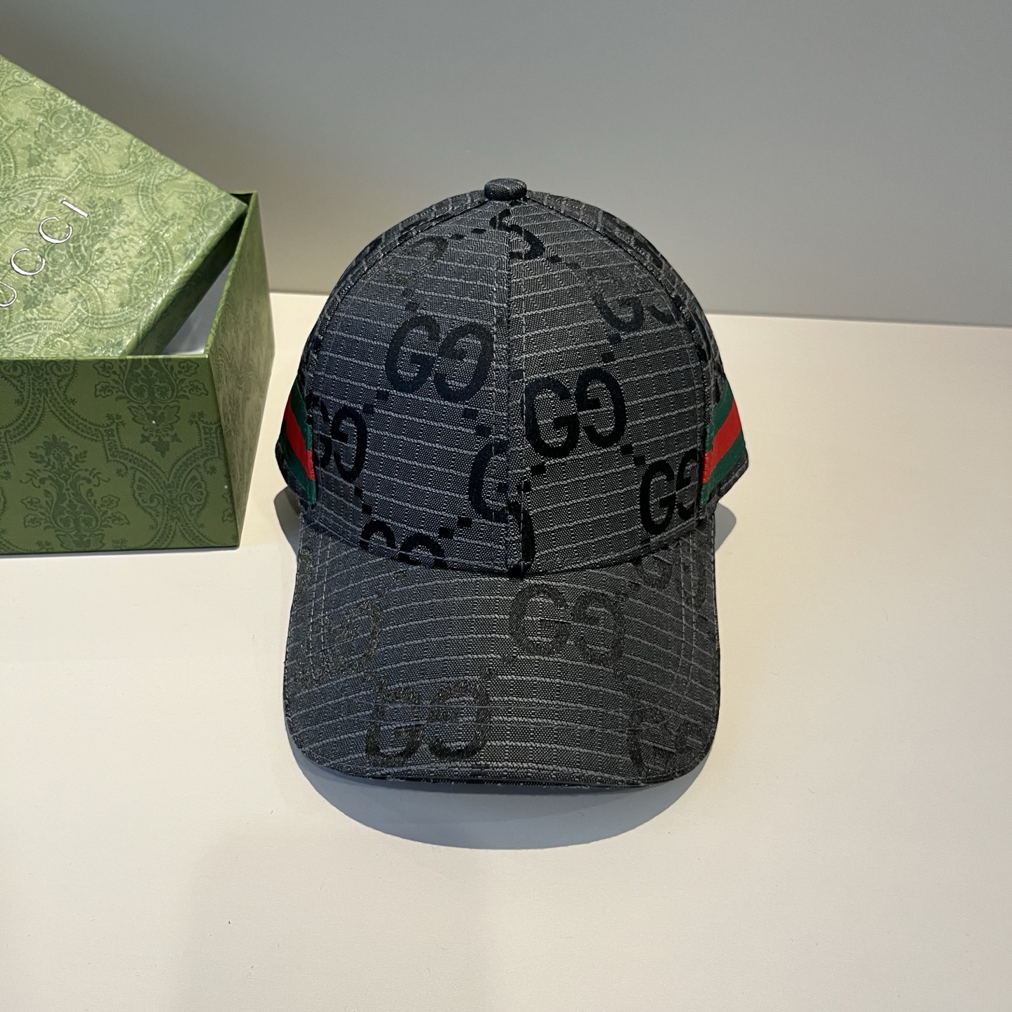  古奇棒球帽♥️GUCCI🧢官网新品，棒球帽，原单品质火爆来袭 。🎩 工艺非常精美 高档大气上档次！低调