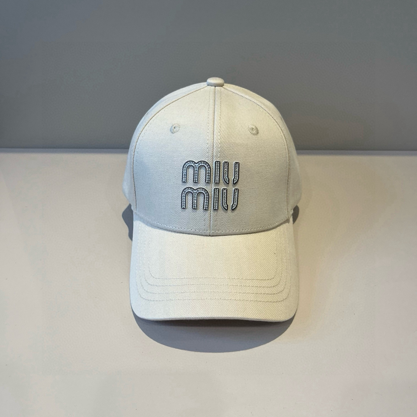  谬谬miumiu 原单春夏新款棒球帽，正品开模订制，原版做工细致质量超赞！