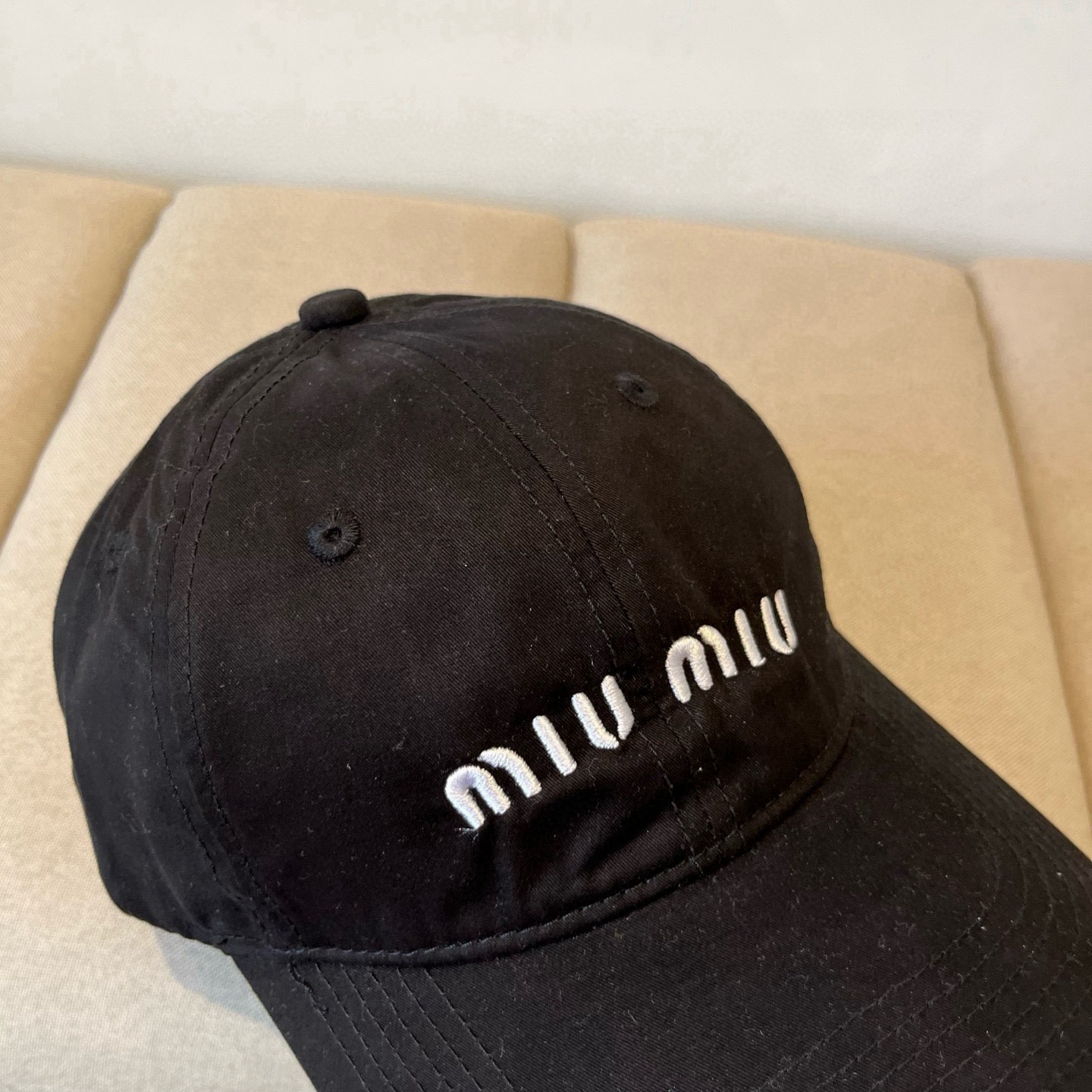  谬谬miumiu 原单春夏新款棒球帽，正品开模订制，原版做工细致质量超赞！