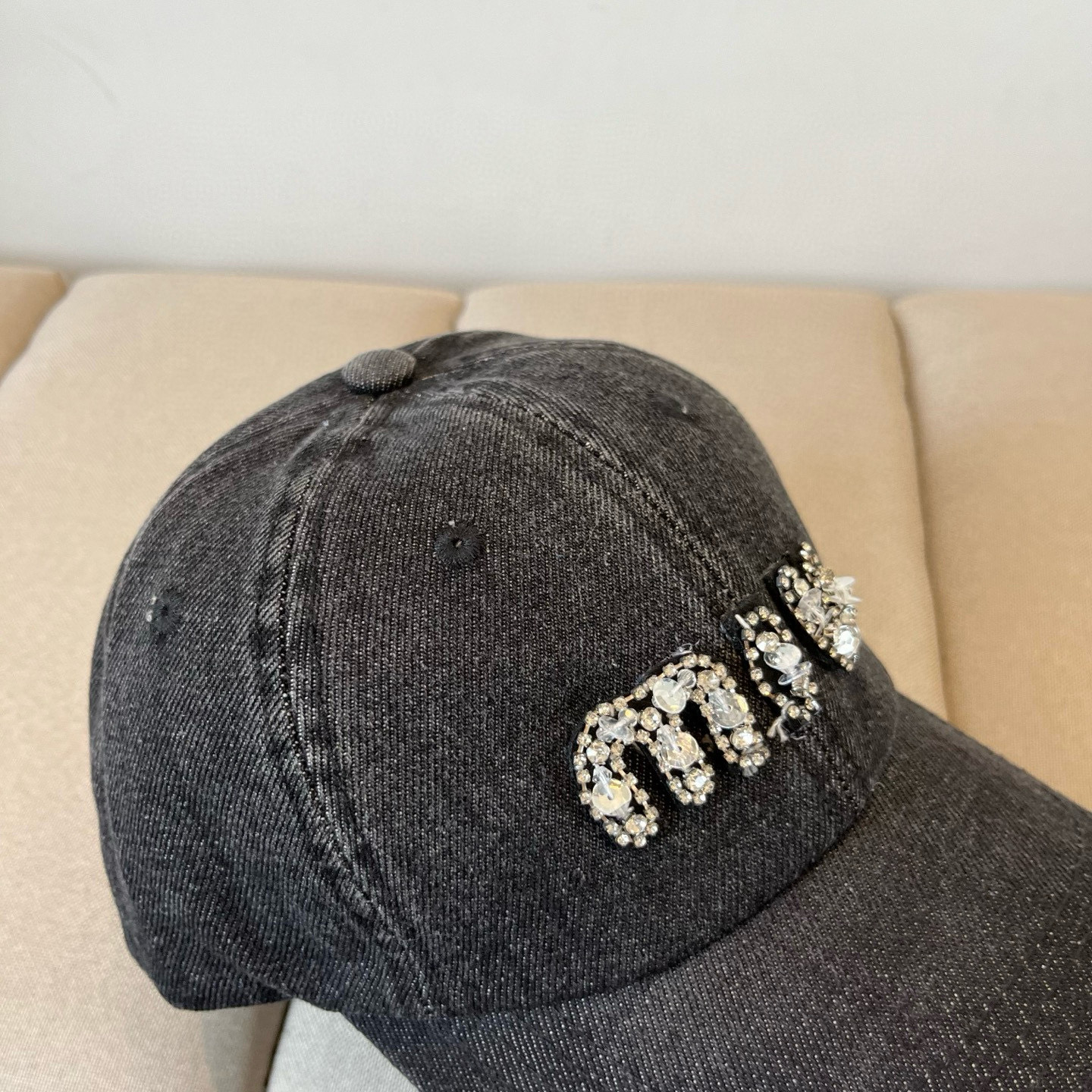  谬谬miumiu 原单春夏新款棒球帽，正品开模订制，原版做工细致质量超赞！