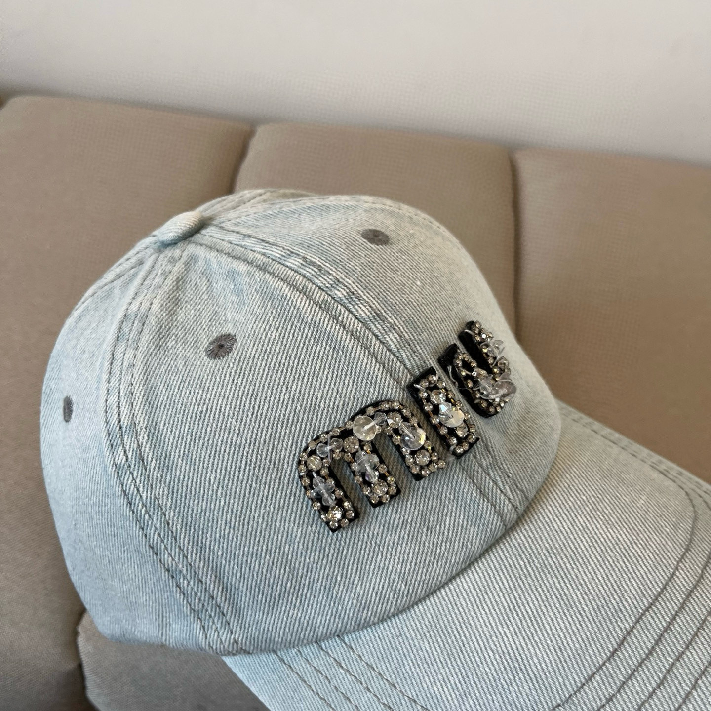  谬谬miumiu 原单春夏新款棒球帽，正品开模订制，原版做工细致质量超赞！