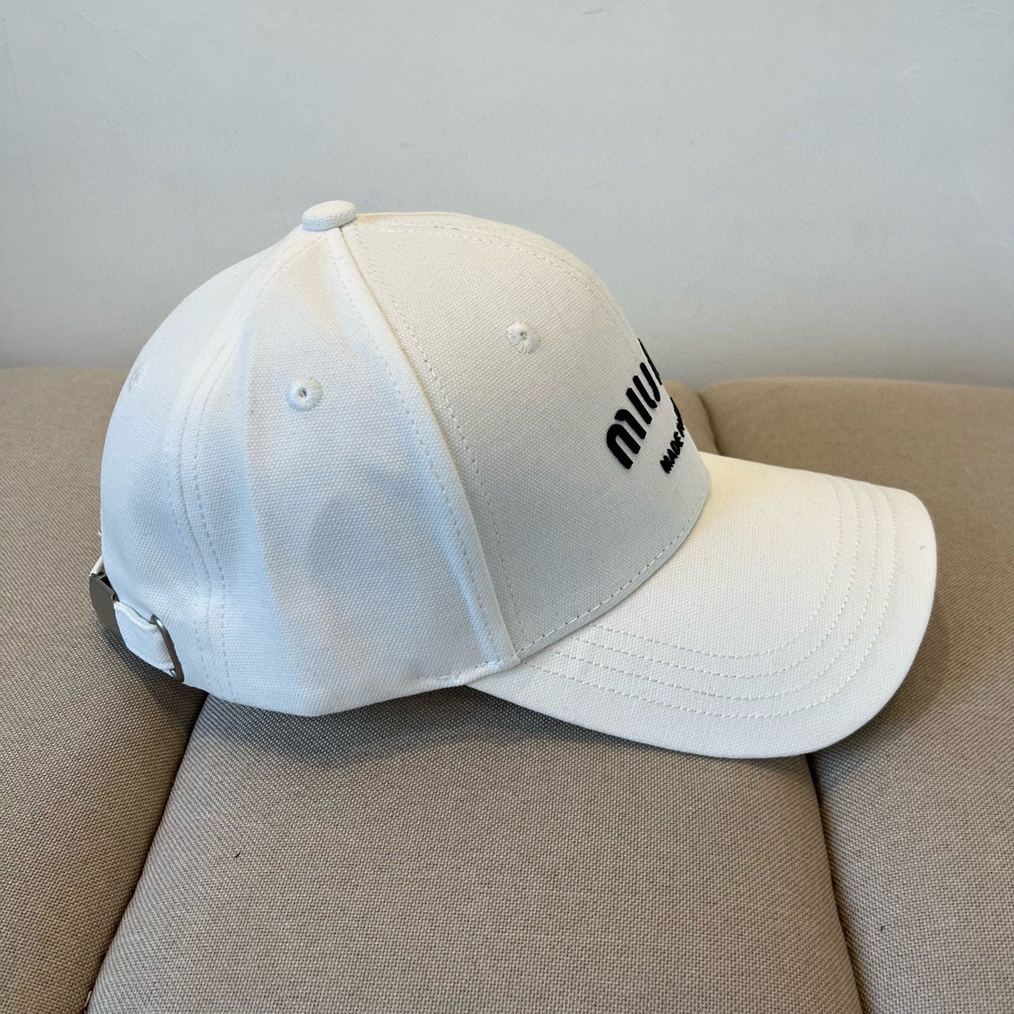  谬谬miumiu 原单春夏新款棒球帽，正品开模订制，原版做工细致质量超赞！
