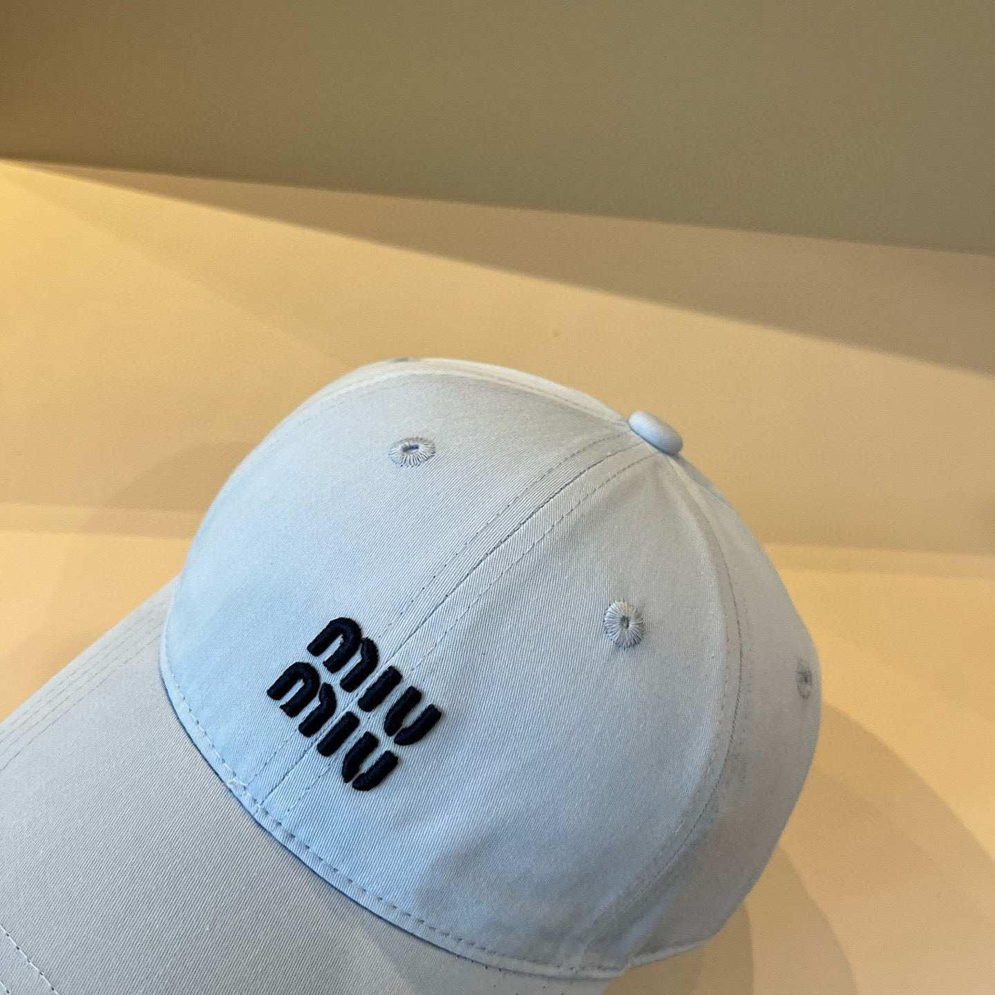  谬谬miumiu 原单春夏新款棒球帽，正品开模订制，原版做工细致质量超赞！