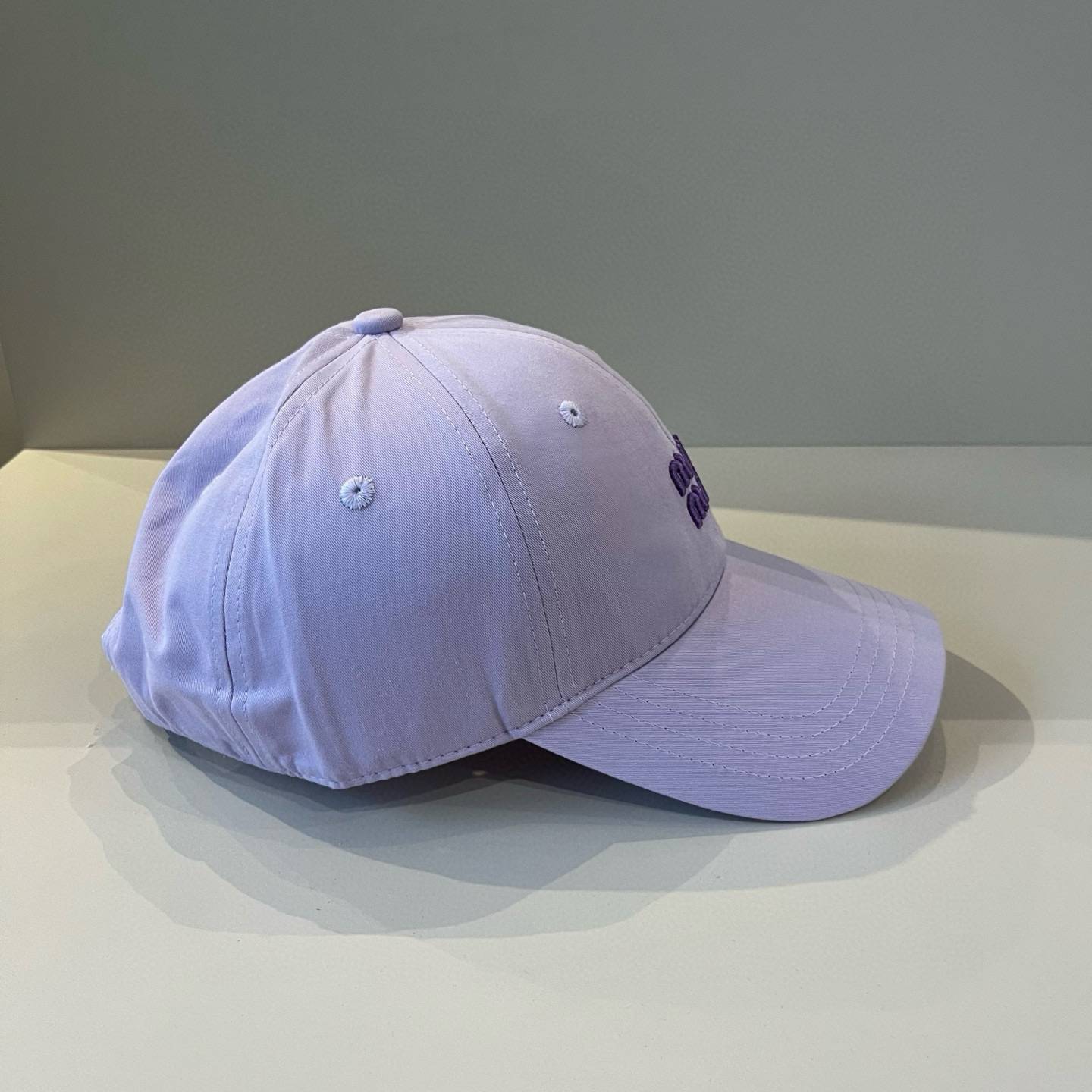  谬谬miumiu 原单春夏新款棒球帽，正品开模订制，原版做工细致质量超赞！