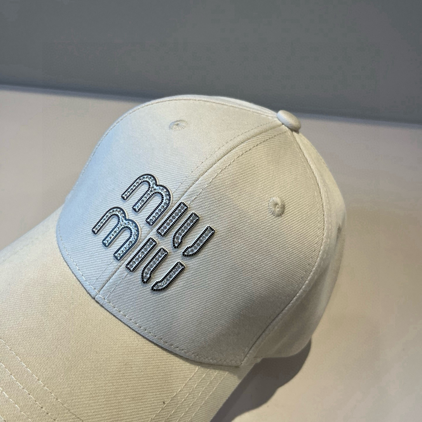  谬谬miumiu 原单春夏新款棒球帽，正品开模订制，原版做工细致质量超赞！