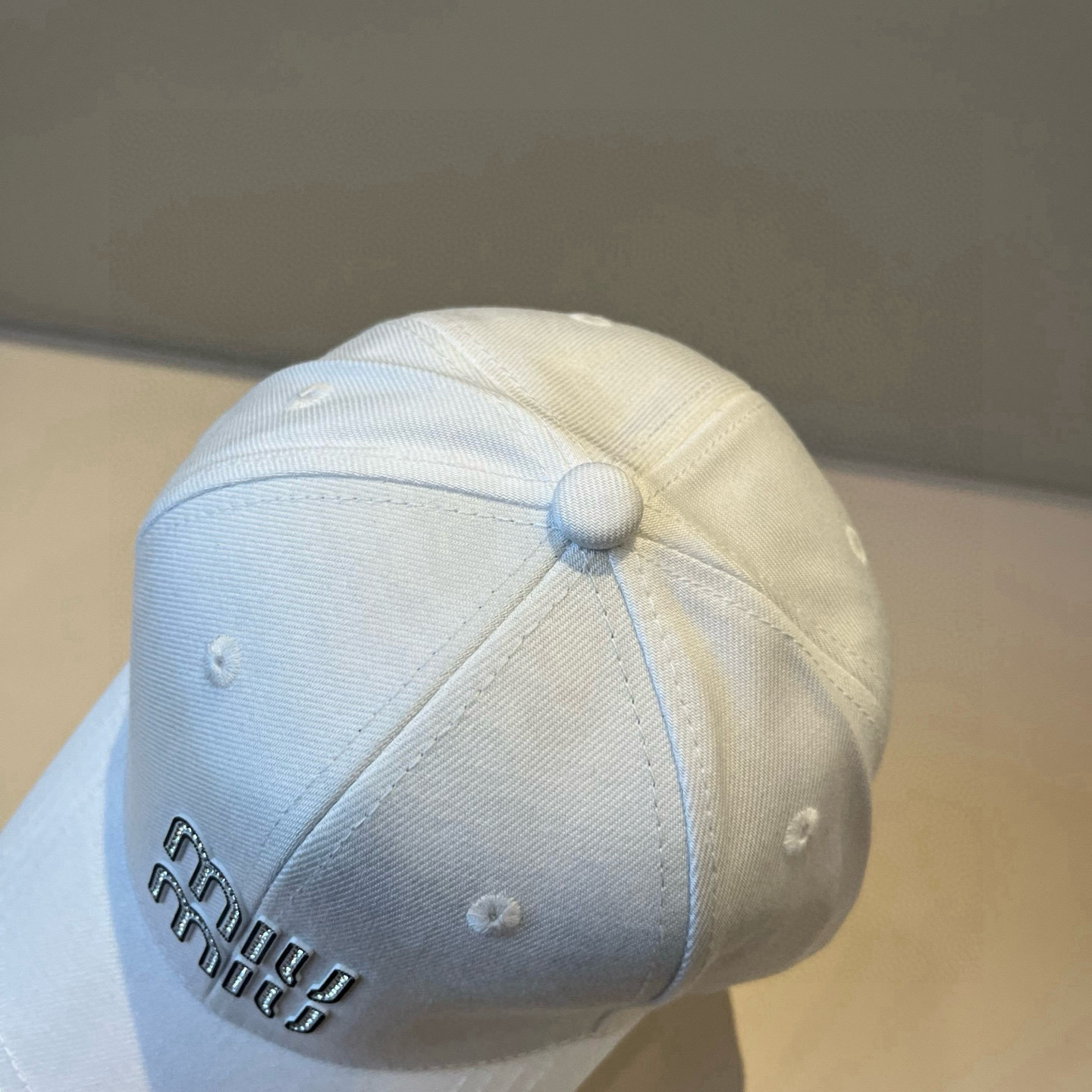  谬谬miumiu 原单春夏新款棒球帽，正品开模订制，原版做工细致质量超赞！