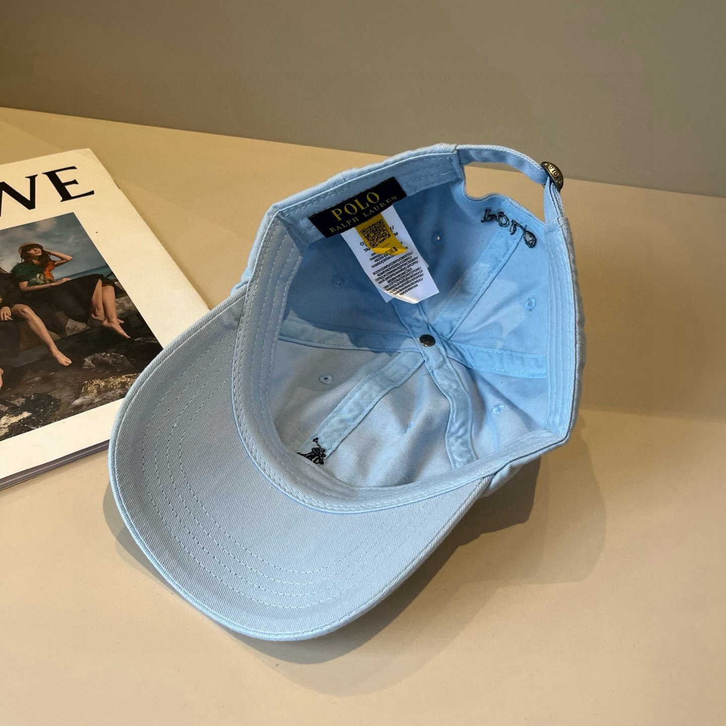  保罗🧢官网新品，棒球帽，原单品质火爆来袭 。🎩 工艺非常精美 高档大气上档次！低调奢华，方便携带！跑量