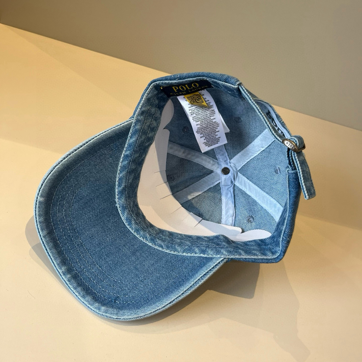  保罗🧢官网新品，棒球帽，原单品质火爆来袭 。🎩 工艺非常精美 高档大气上档次！低调奢华，方便携带！跑量