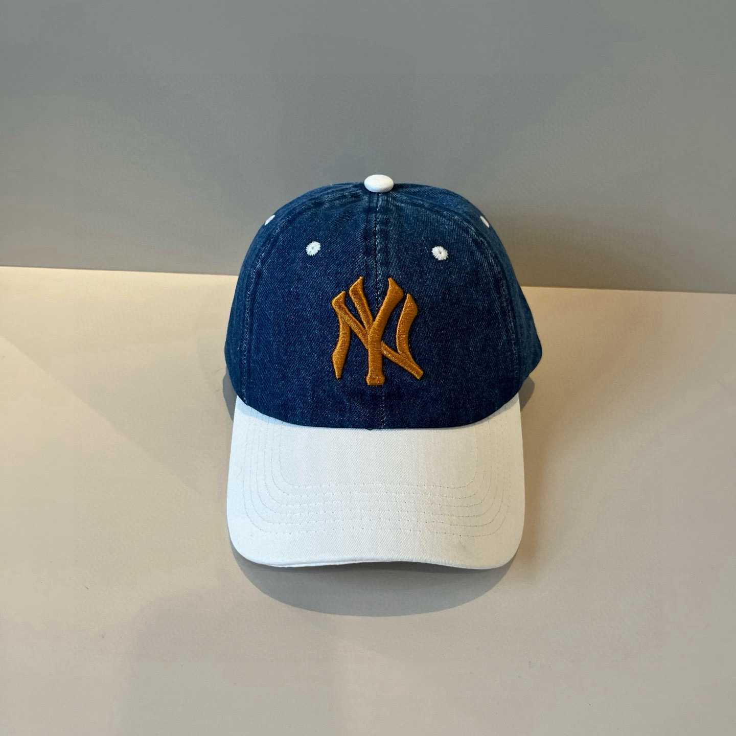  新品ꫛꫀꪝ ❥——❤专柜品质，细节就是完美
MLB拼接新款 官网步上新Ny🧢，代购版本 质量看细节好！