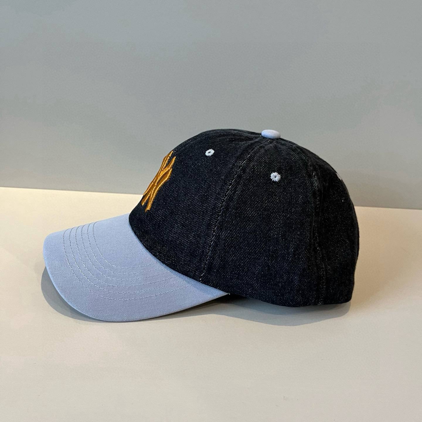  新品ꫛꫀꪝ ❥——❤专柜品质，细节就是完美
MLB拼接新款 官网步上新Ny🧢，代购版本 质量看细节好！