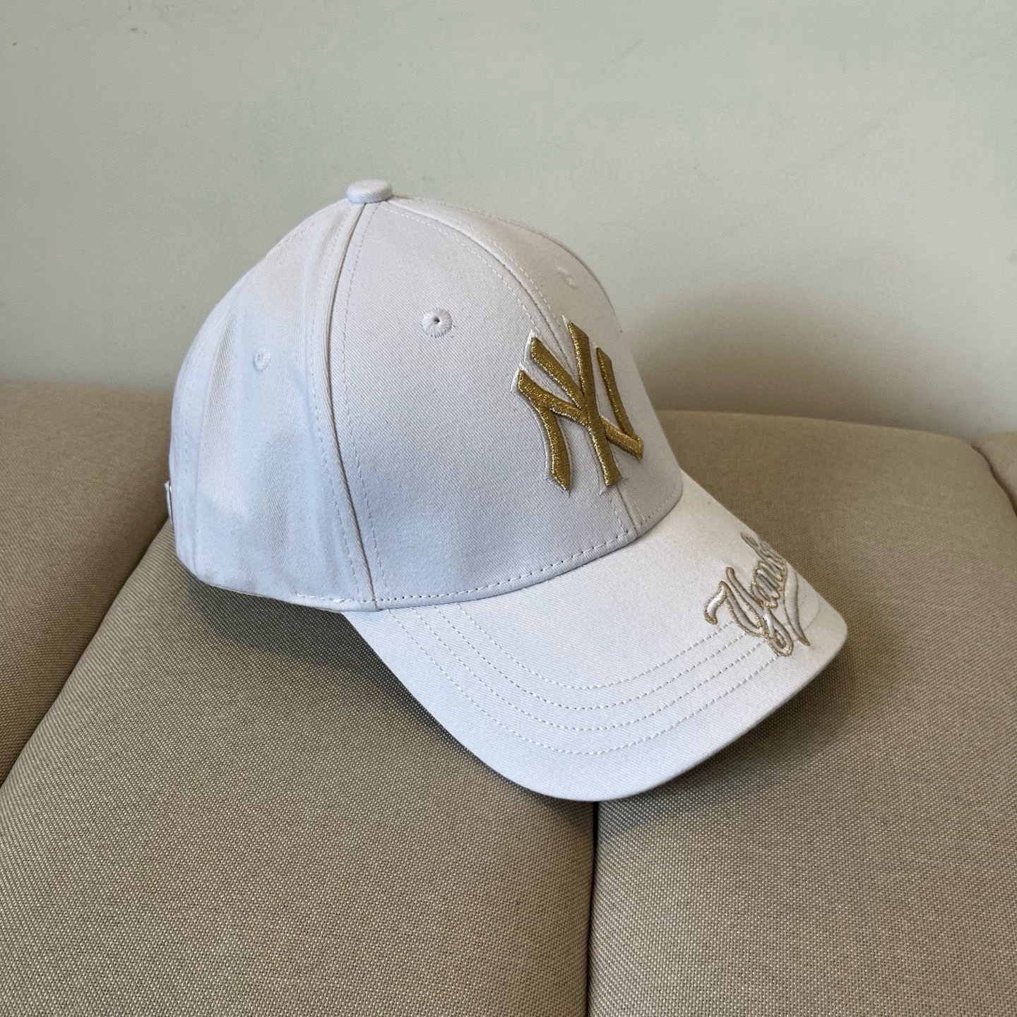  新品ꫛꫀꪝ ❥——❤专柜品质，细节就是完美
MLB拼接新款 官网步上新Ny🧢，代购版本 质量看细节好！