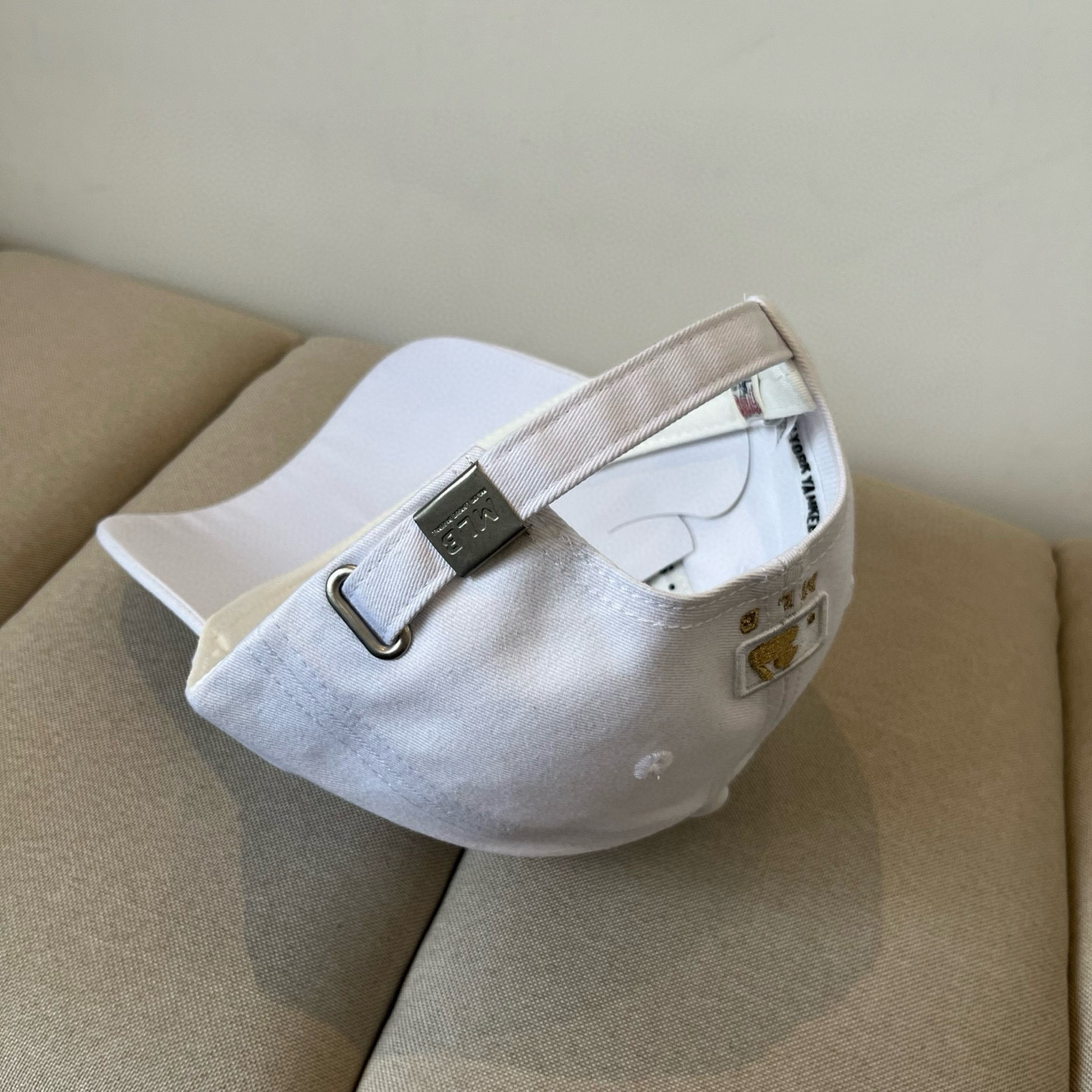  新品ꫛꫀꪝ ❥——❤专柜品质，细节就是完美
MLB拼接新款 官网步上新Ny🧢，代购版本 质量看细节好！