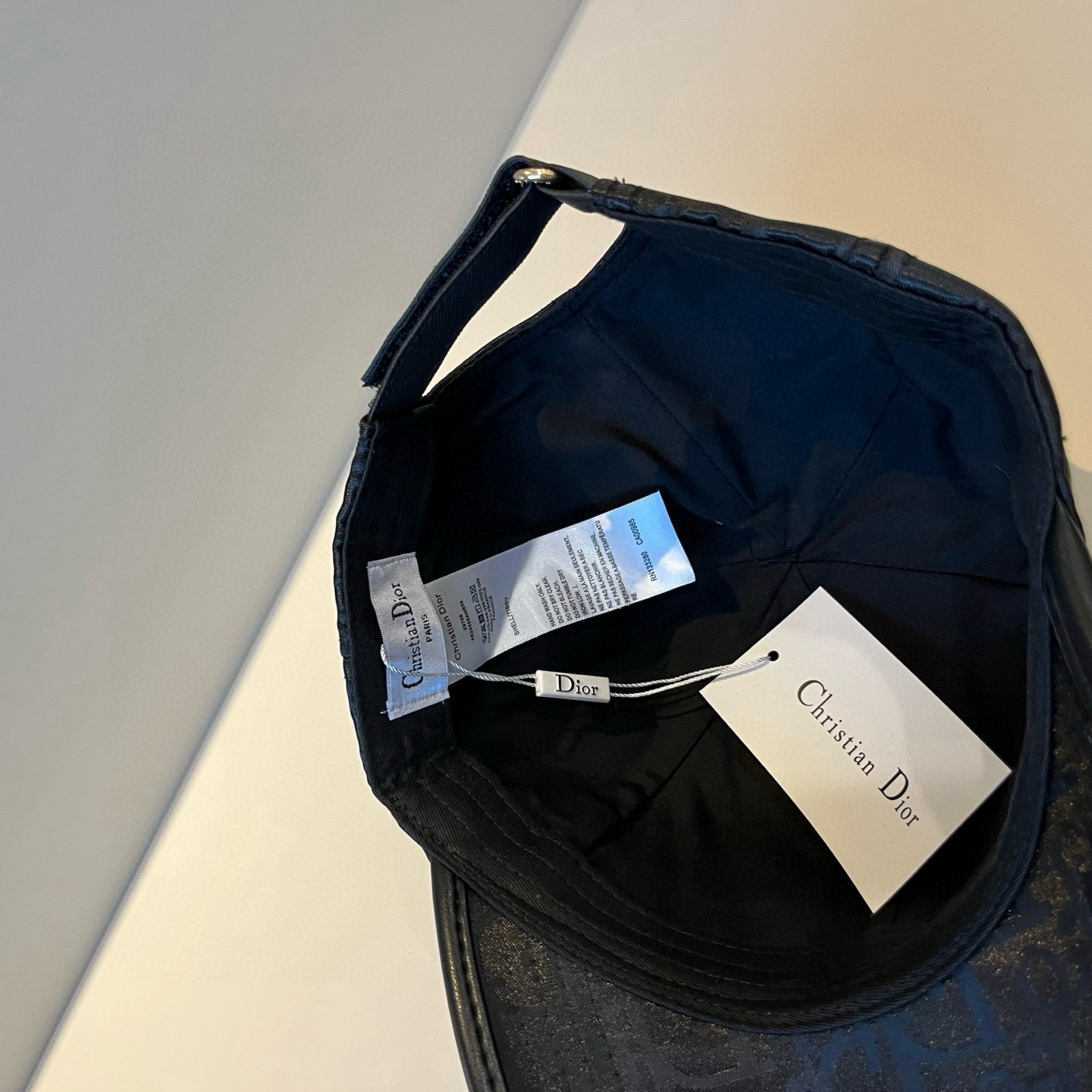 【DIOR迪奥】新款走量简约棒球帽🧢，新款出货，大牌款超好搭配，赶紧入手！