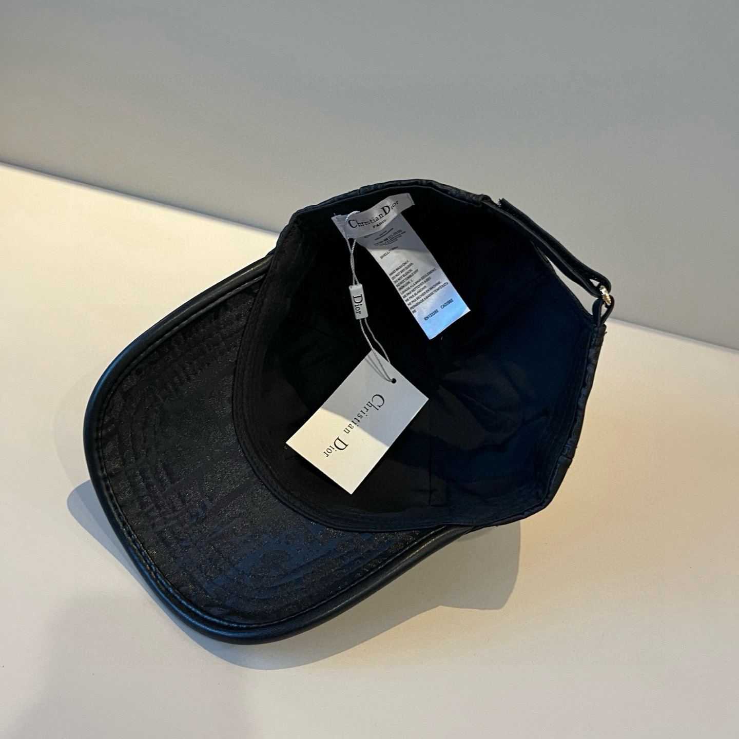 【DIOR迪奥】新款走量简约棒球帽🧢，新款出货，大牌款超好搭配，赶紧入手！