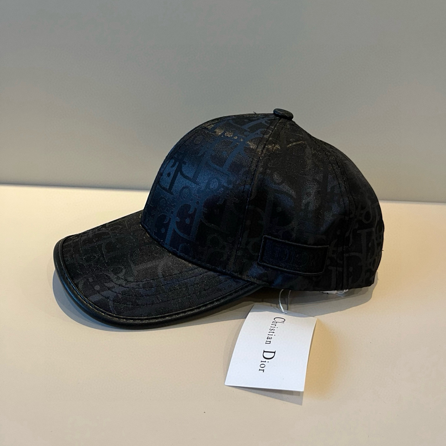 【DIOR迪奥】新款走量简约棒球帽🧢，新款出货，大牌款超好搭配，赶紧入手！