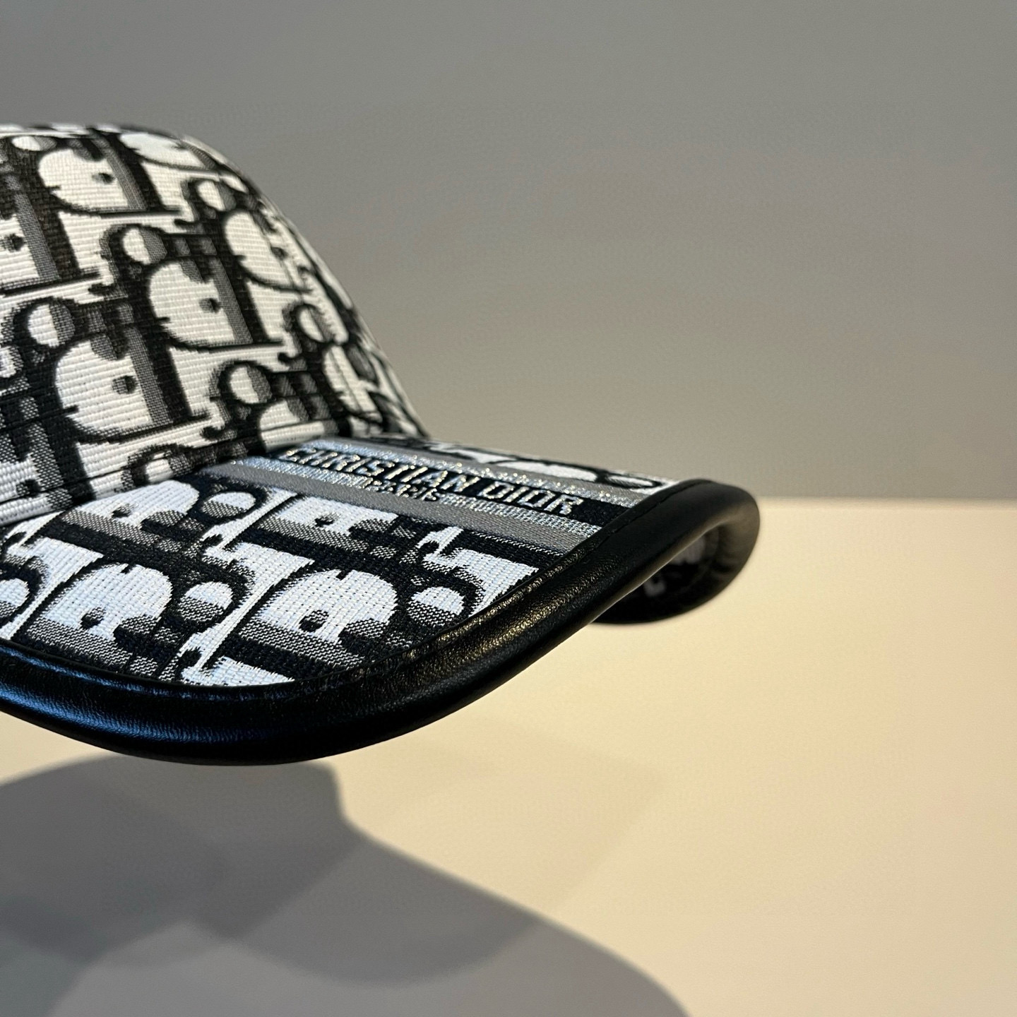 【DIOR迪奥】新款走量简约棒球帽🧢，新款出货，大牌款超好搭配，赶紧入手！