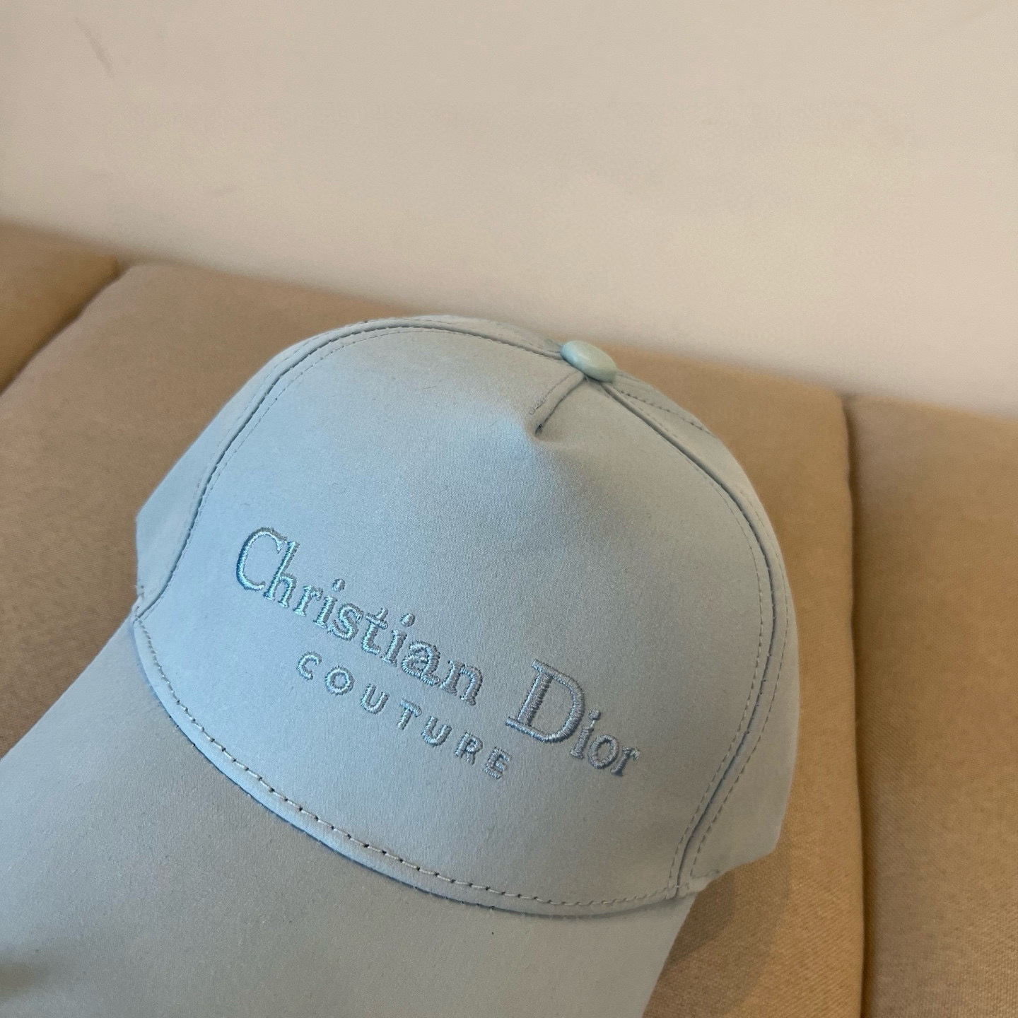 【DIOR迪奥】新款走量简约棒球帽🧢，新款出货，大牌款超好搭配，赶紧入手！