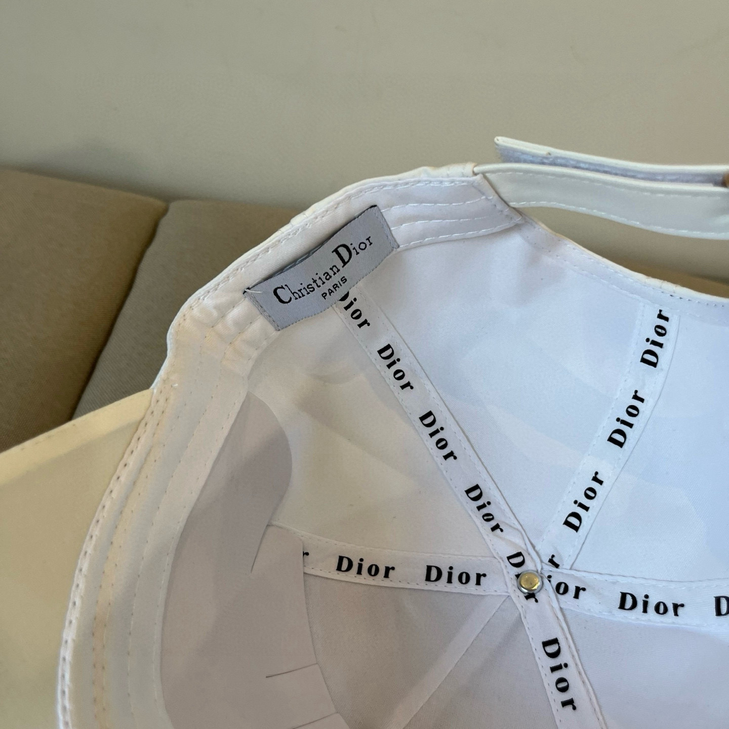 【DIOR迪奥】新款走量简约棒球帽🧢，新款出货，大牌款超好搭配，赶紧入手！