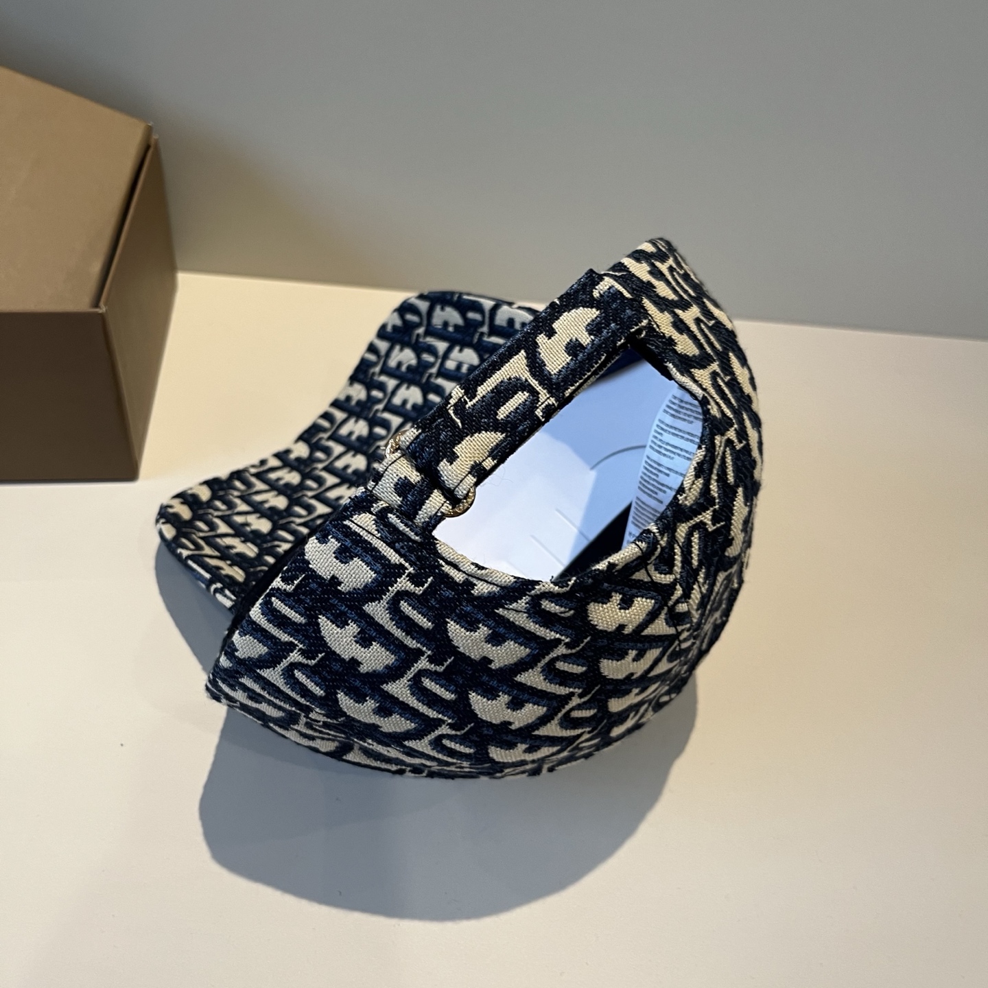 【DIOR迪奥】新款走量简约棒球帽🧢，新款出货，大牌款超好搭配，赶紧入手！