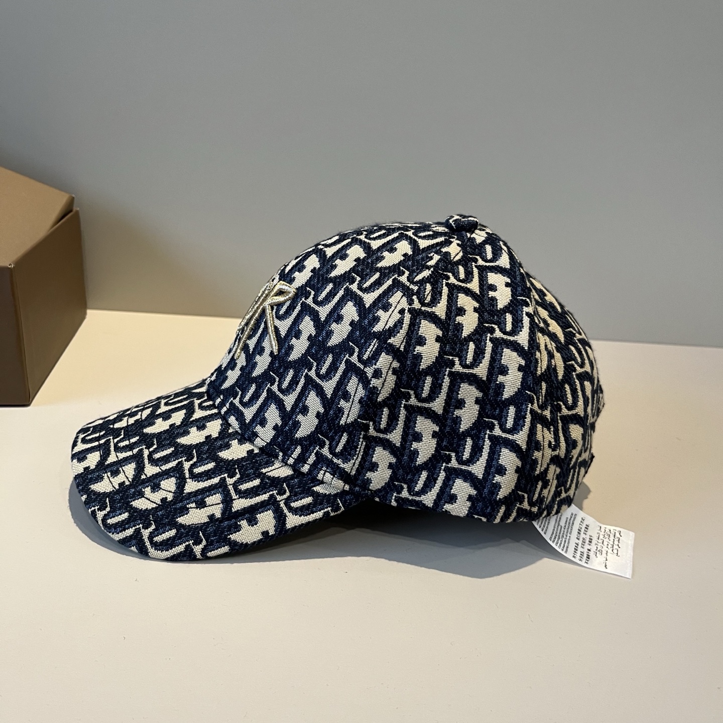 【DIOR迪奥】新款走量简约棒球帽🧢，新款出货，大牌款超好搭配，赶紧入手！