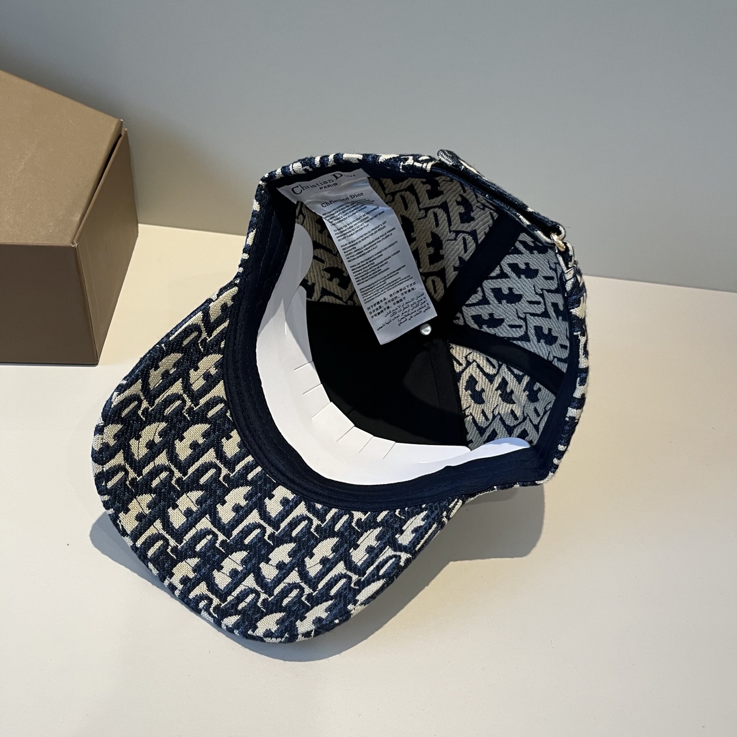 【DIOR迪奥】新款走量简约棒球帽🧢，新款出货，大牌款超好搭配，赶紧入手！