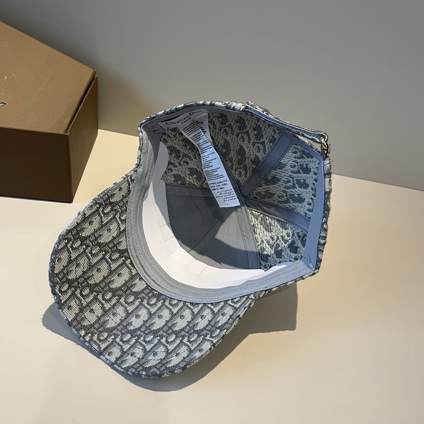 【DIOR迪奥】新款走量简约棒球帽🧢，新款出货，大牌款超好搭配，赶紧入手！