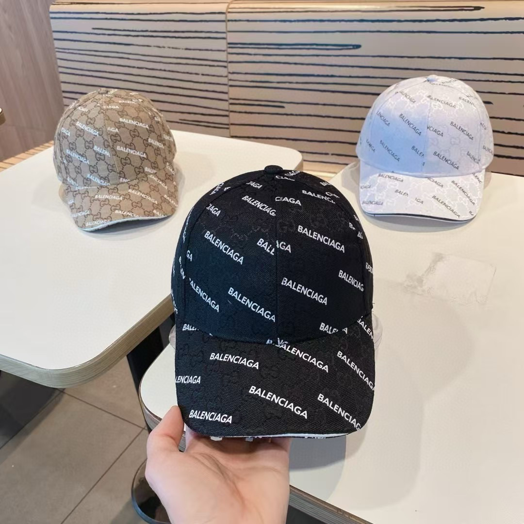 BALENCIAGA巴黎世家新款logo棒球帽，很酷的色系，男女佩戴都有不同style，第一批抢先出货