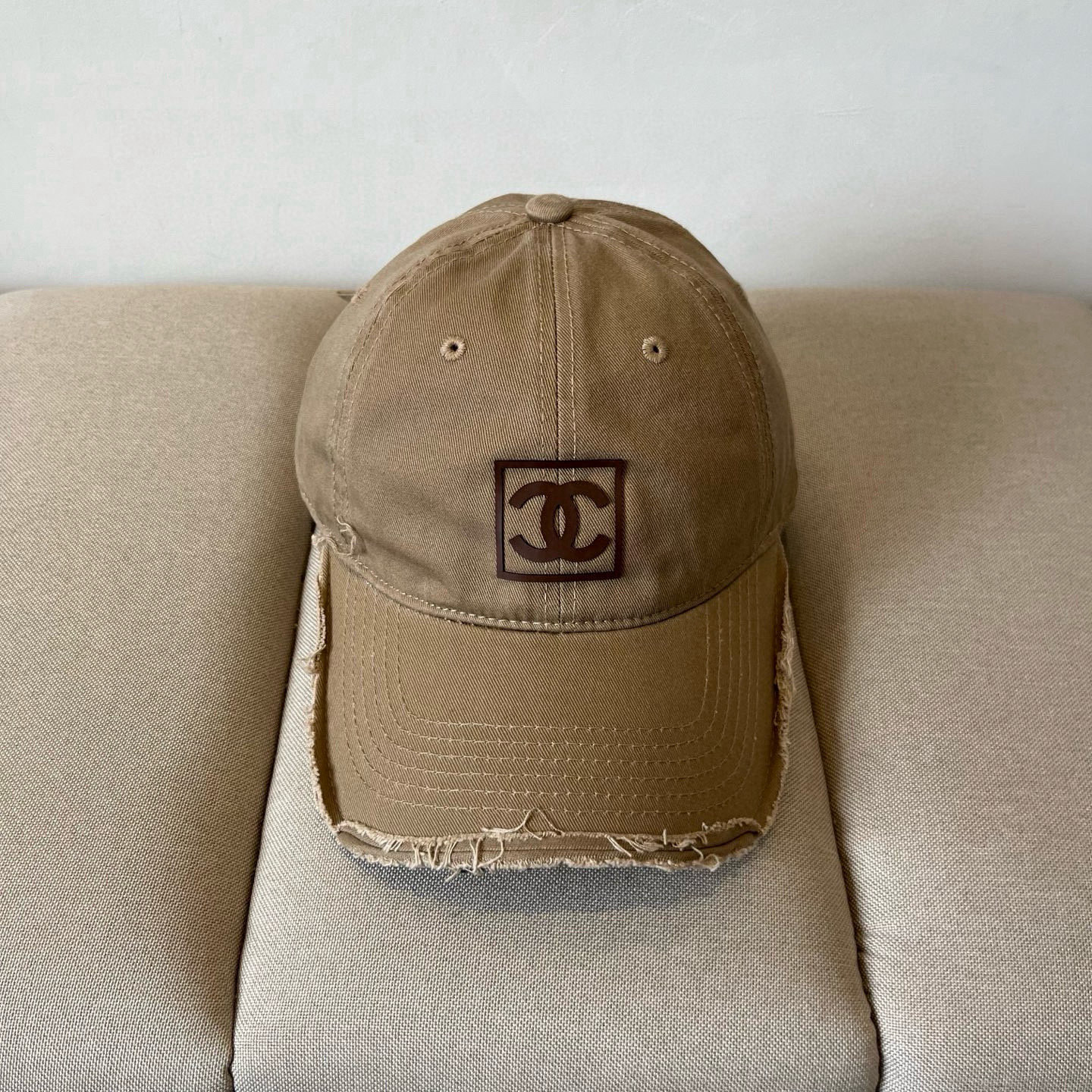 
CHANEL香奈儿 2025新款小香风大牌棒球帽，专柜经典款，男女通用，头围57
四色可选