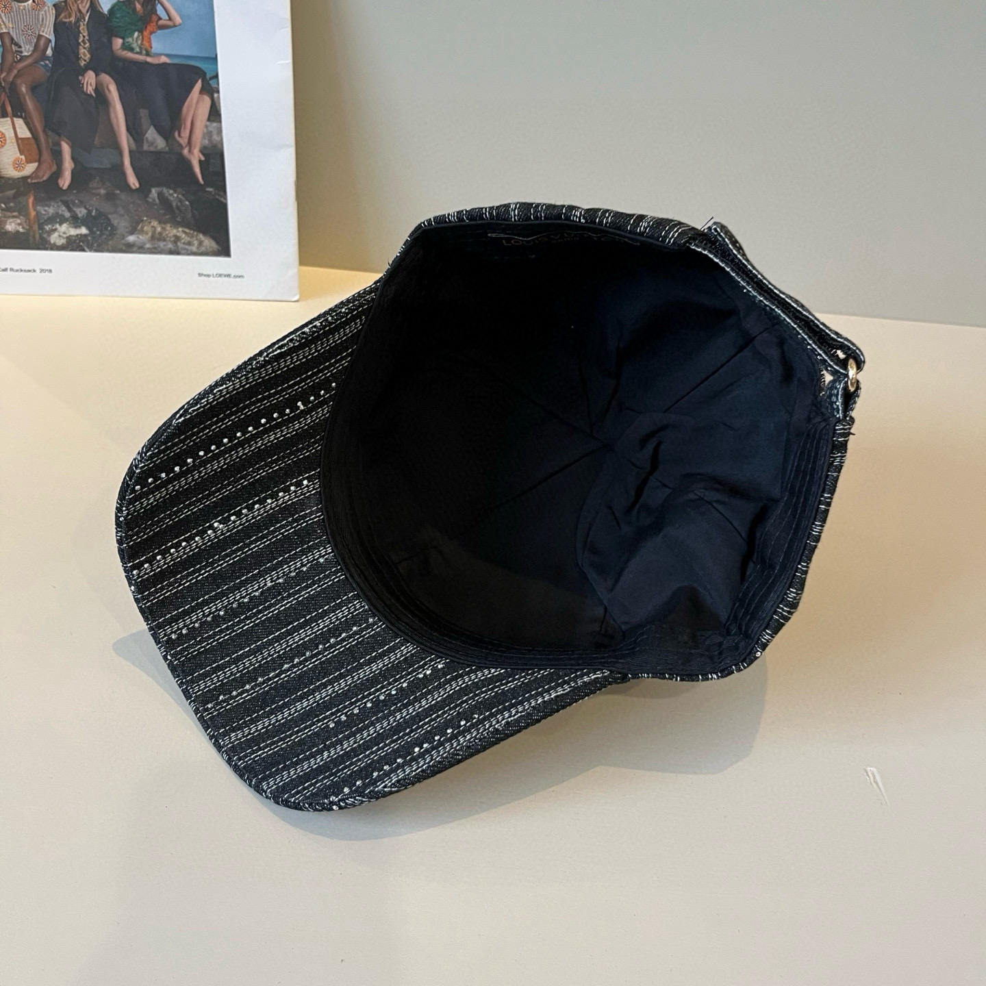 🧢路易威登棒球帽 LouisVuitton😍新款LV棒球帽，重工打造♥️高端大气，百搭款🤗男女通用！跑量