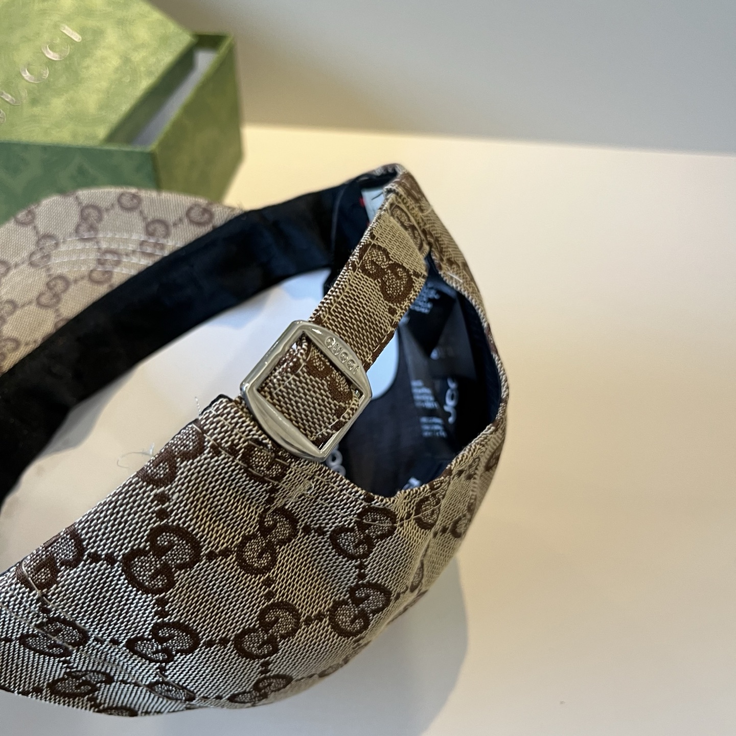  古奇棒球帽♥️GUCCI🧢官网新品，棒球帽，原单品质火爆来袭 。🎩 工艺非常精美 高档大气上档次！低调