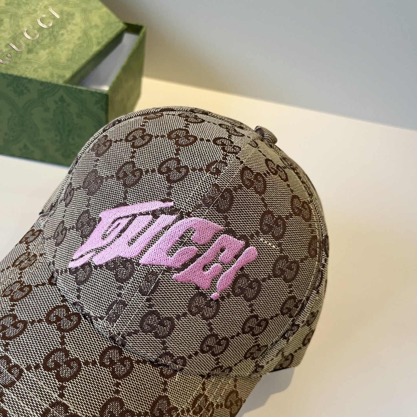  古奇棒球帽♥️GUCCI🧢官网新品，棒球帽，原单品质火爆来袭 。🎩 工艺非常精美 高档大气上档次！低调