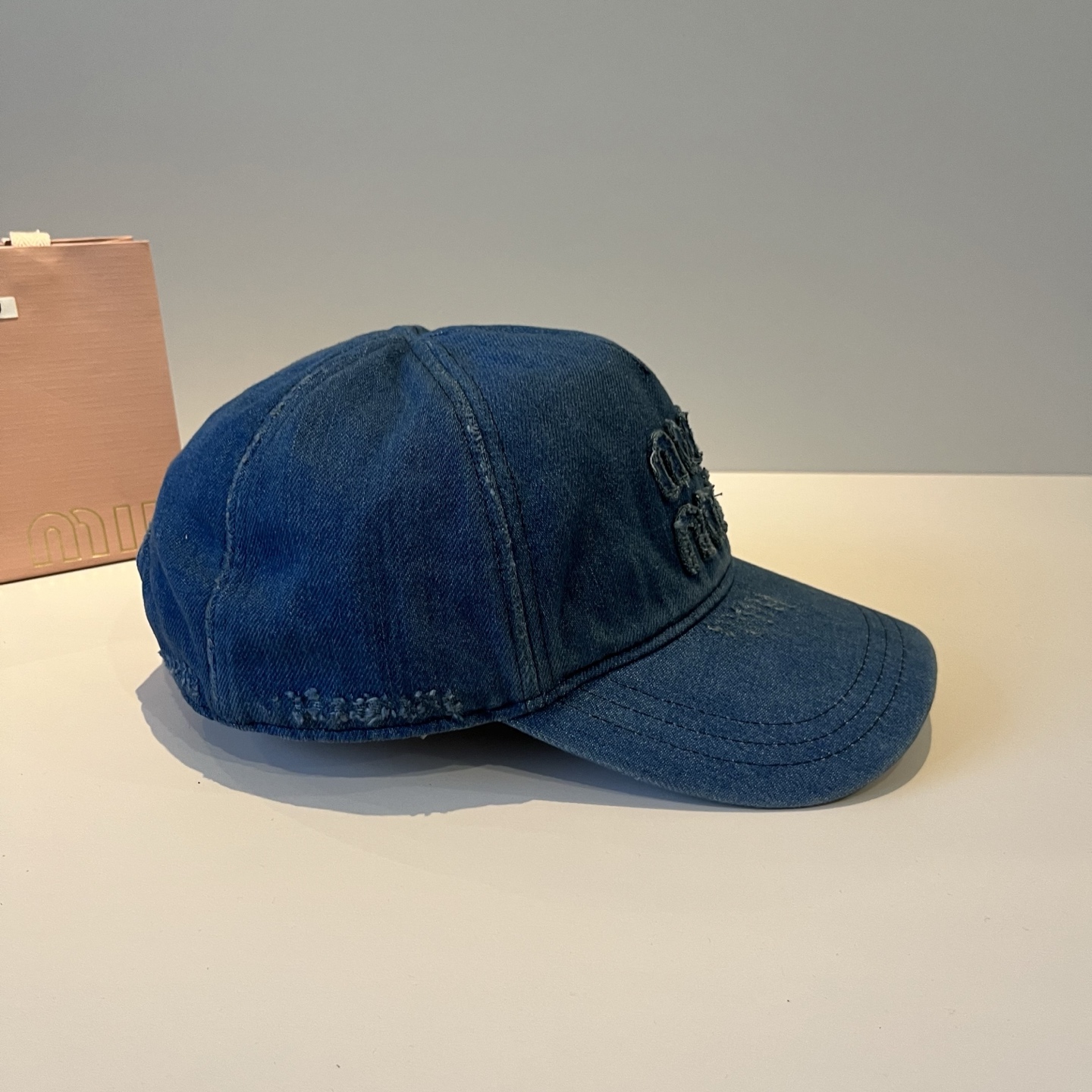  谬谬miumiu 原单春夏新款棒球帽，正品开模订制，原版做工细致质量超赞！