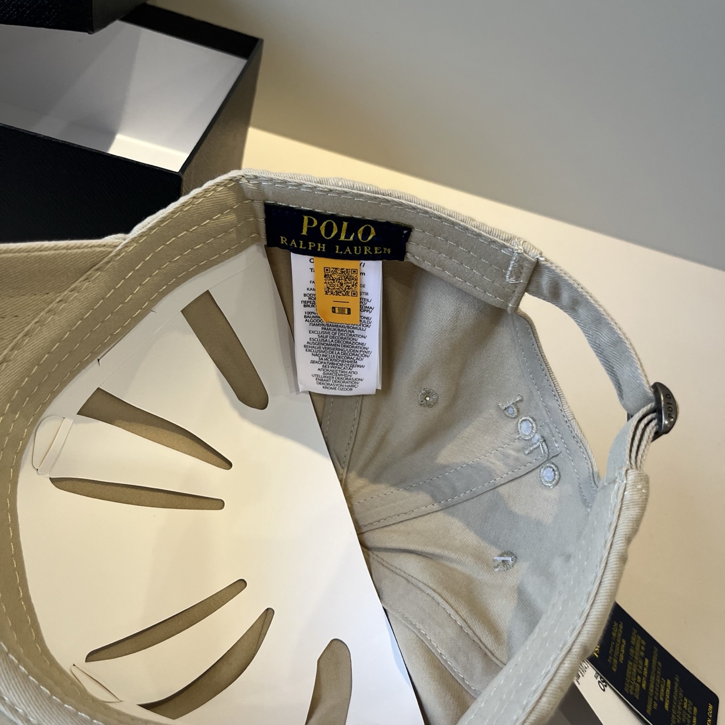  保罗🧢官网新品，棒球帽，原单品质火爆来袭 。🎩 工艺非常精美 高档大气上档次！低调奢华，方便携带！跑量