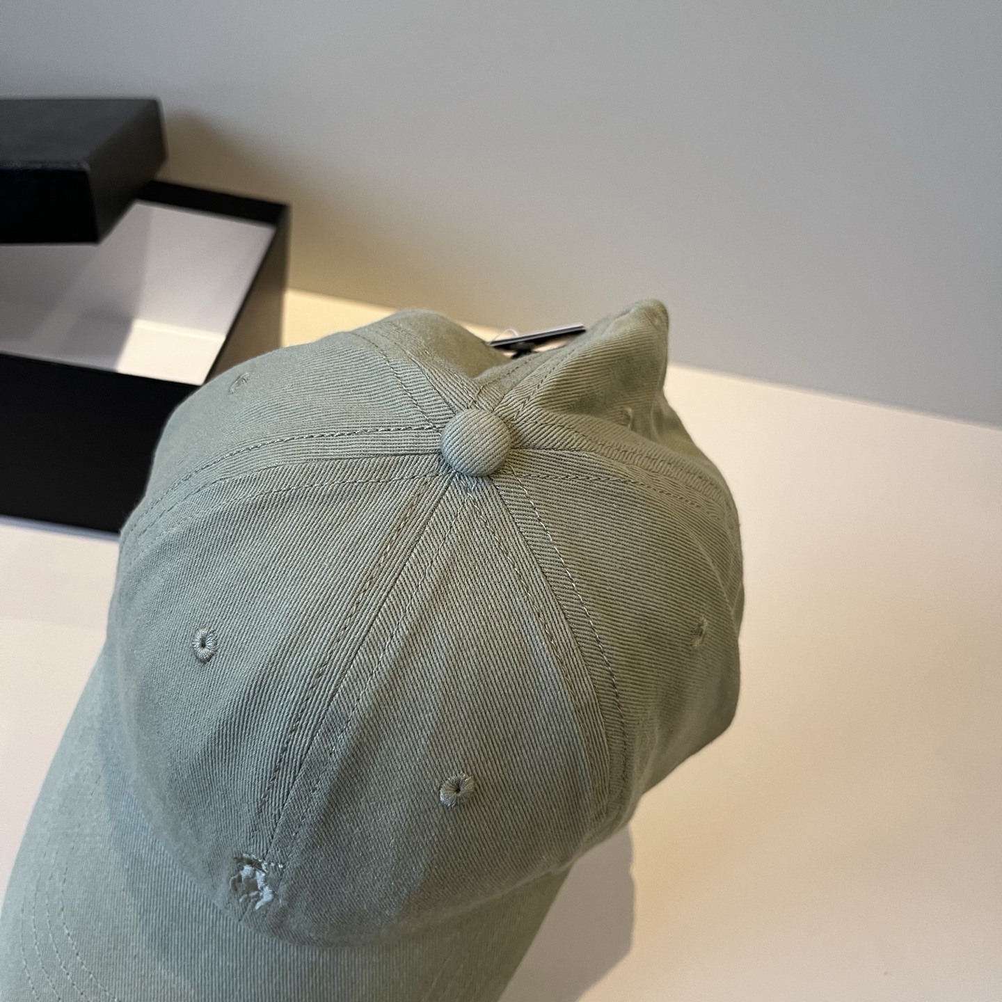  保罗🧢官网新品，棒球帽，原单品质火爆来袭 。🎩 工艺非常精美 高档大气上档次！低调奢华，方便携带！跑量